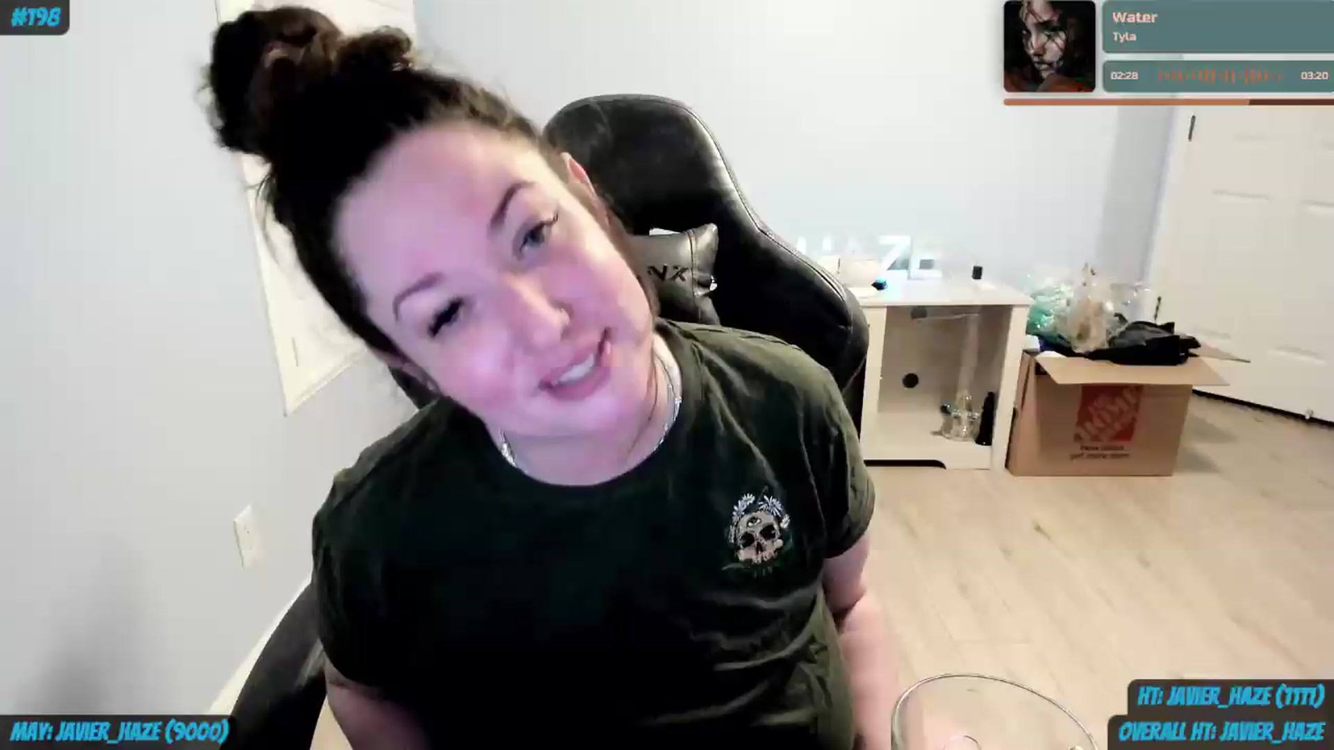 Gallery image thumbnail from nikki_haze's myfreecams stream on, 05/31/2026, 11:49 image 15 of 20