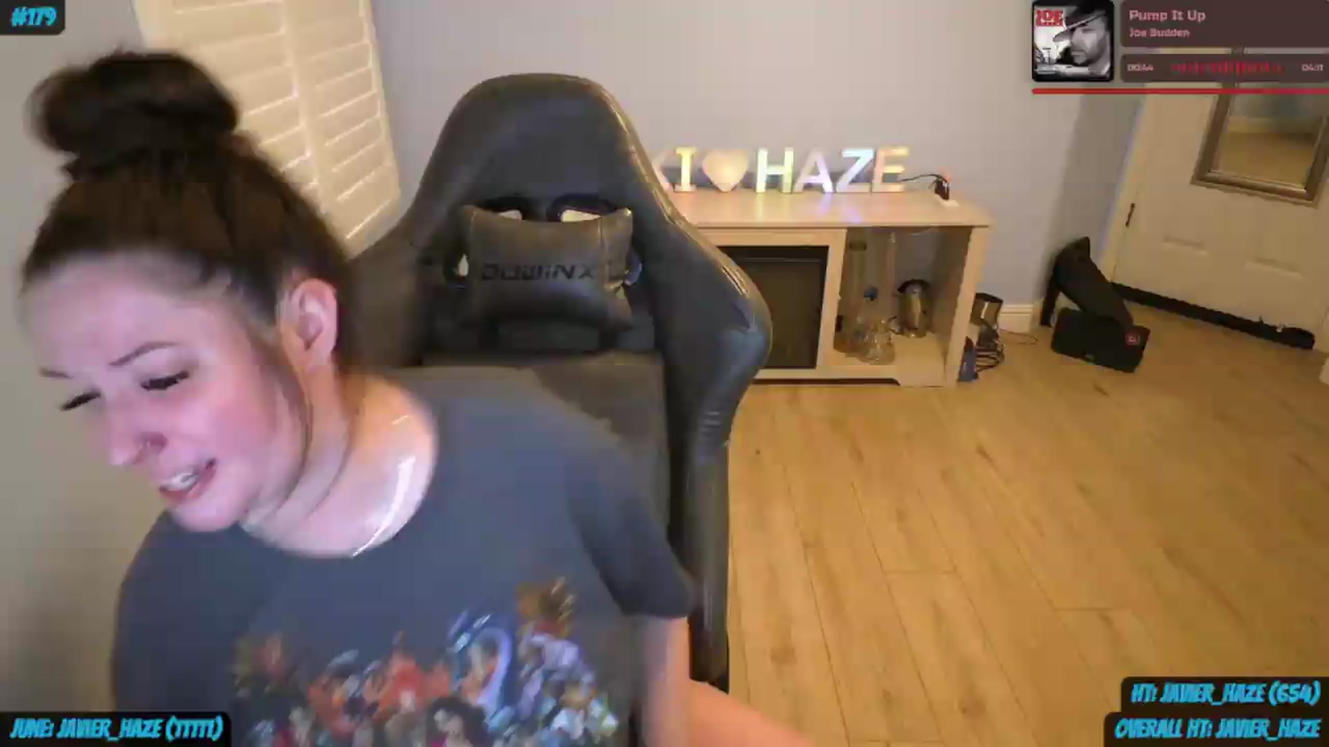 Gallery image thumbnail from nikki_haze's myfreecams stream on, 06/10/2026, 13:49 image 17 of 20
