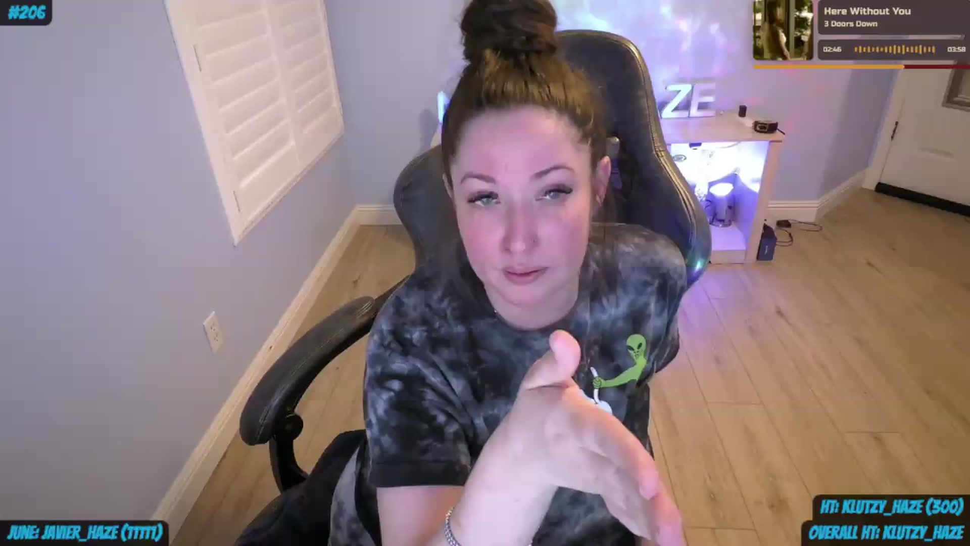 Gallery image thumbnail from nikki_haze's myfreecams stream on, 06/12/2026, 12:51 image 6 of 20