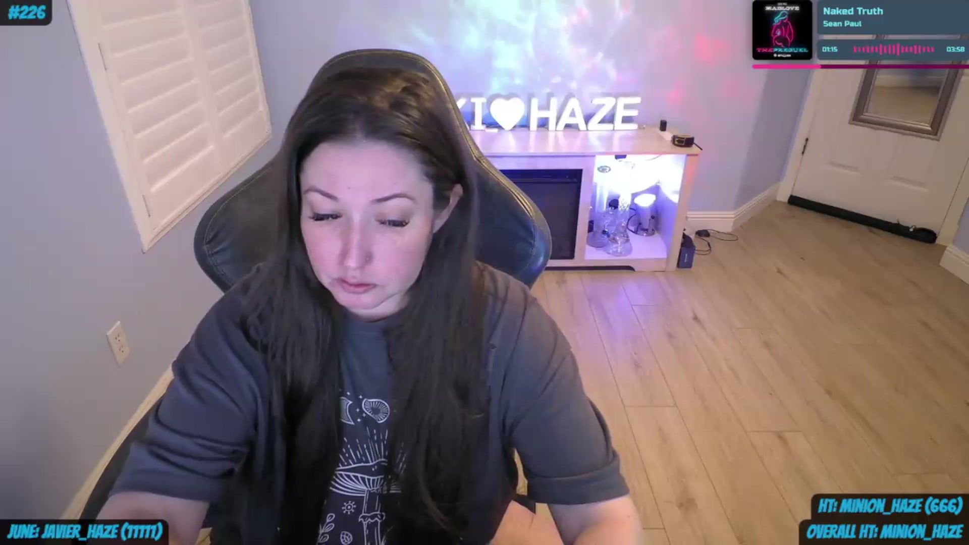 Gallery image thumbnail from nikki_haze's myfreecams stream on, 06/13/2026, 12:56 image 13 of 20