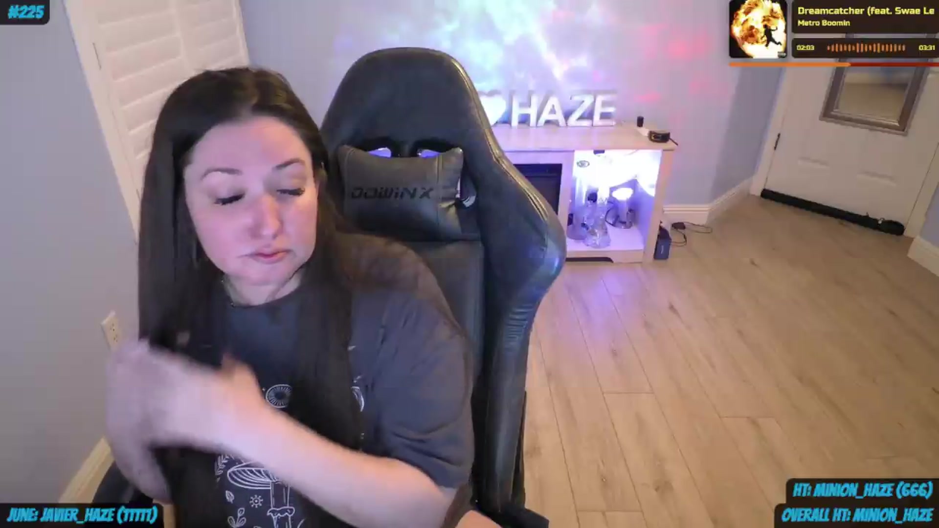 Gallery image thumbnail from nikki_haze's myfreecams stream on, 06/13/2026, 12:56 image 17 of 20