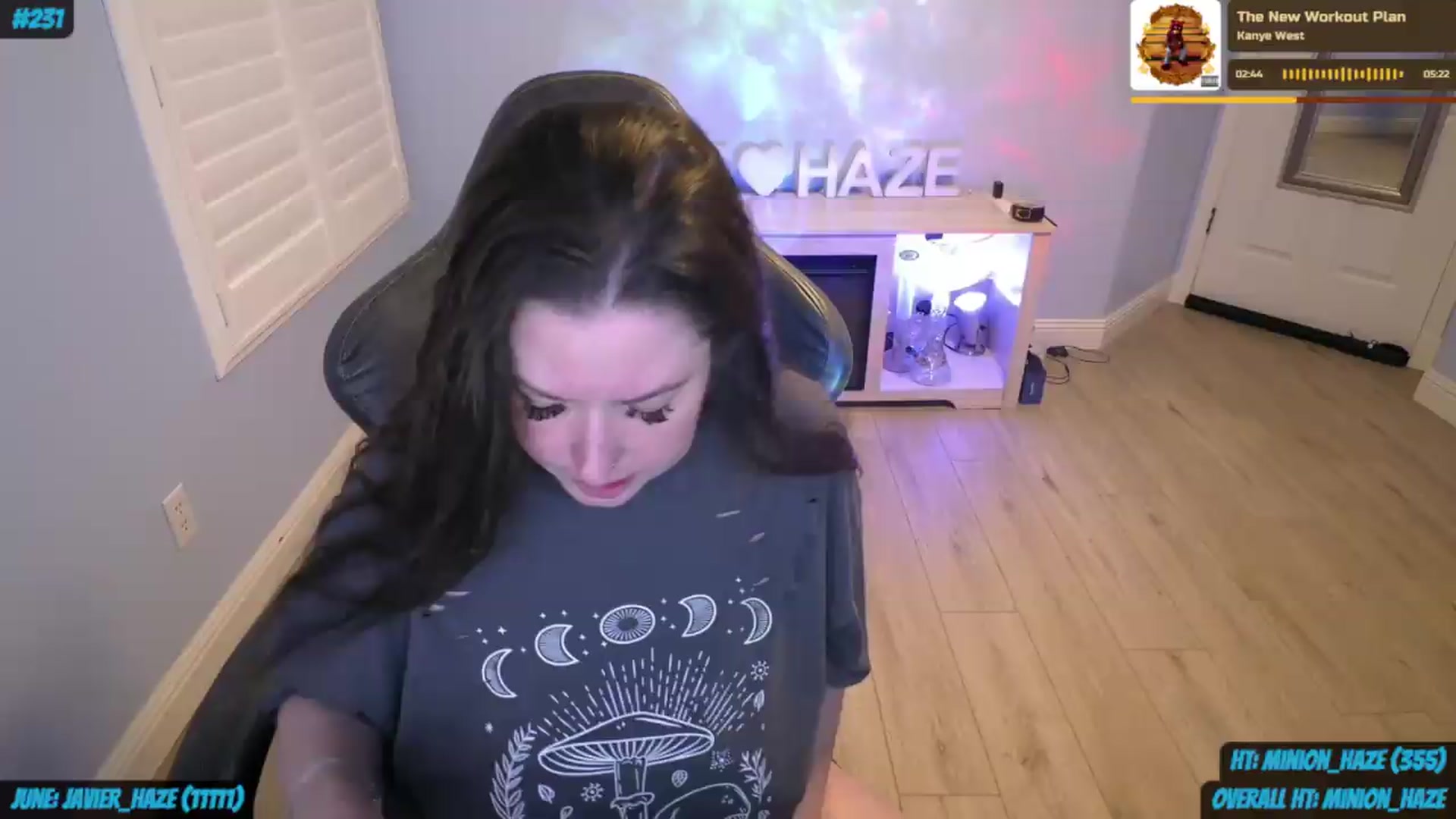 Gallery image thumbnail from nikki_haze's myfreecams stream on, 06/13/2026, 12:56 image 6 of 20
