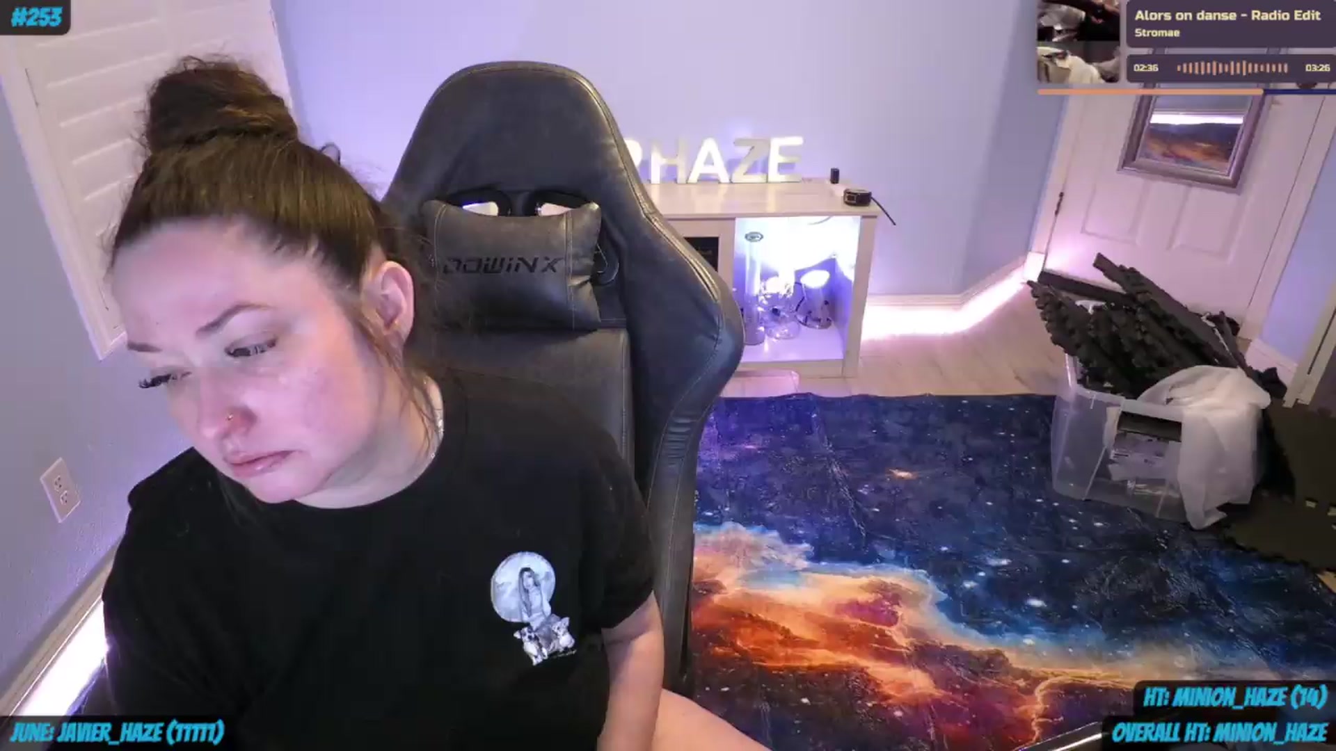 Gallery image thumbnail from nikki_haze's myfreecams stream on, 06/20/2026, 11:43 image 1 of 20