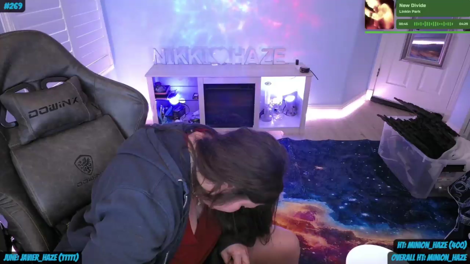 Gallery image thumbnail from nikki_haze's myfreecams stream on, 06/21/2026, 14:06 image 14 of 20