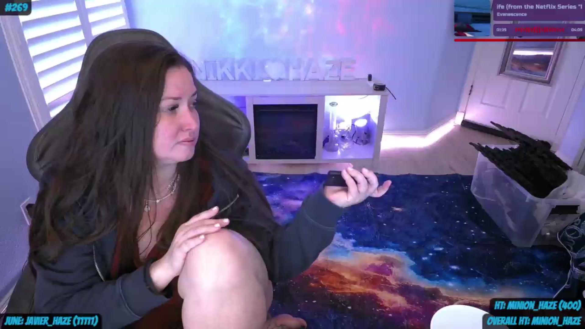 Gallery image thumbnail from nikki_haze's myfreecams stream on, 06/21/2026, 14:06 image 13 of 20