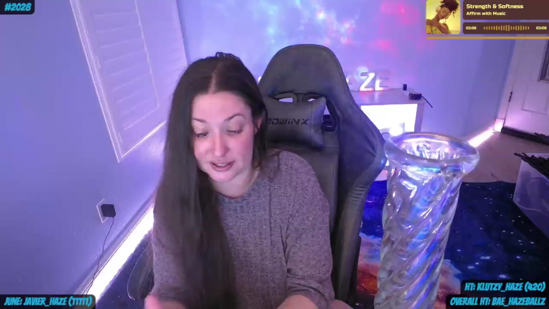Gallery image thumbnail from nikki_haze's myfreecams stream on, 07/04/2026, 10:08 image 10 of 20