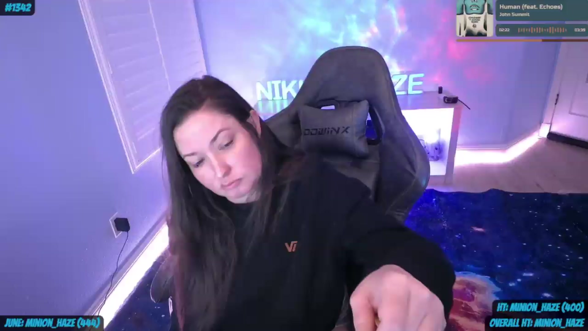 Gallery image thumbnail from nikki_haze's myfreecams stream on, 07/06/2026, 10:19 image 14 of 20