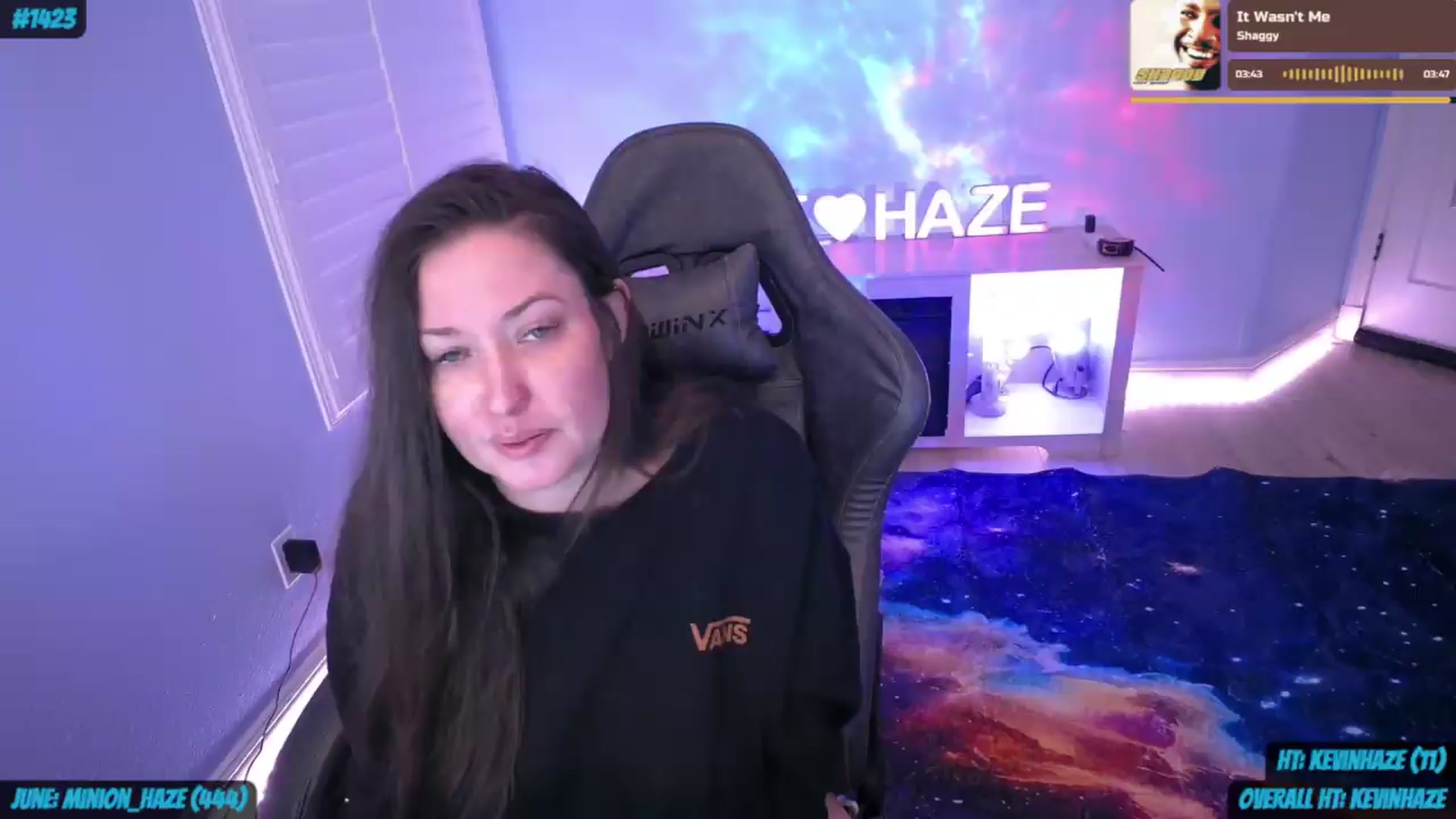 Gallery image thumbnail from nikki_haze's myfreecams stream on, 07/06/2026, 10:19 image 9 of 20