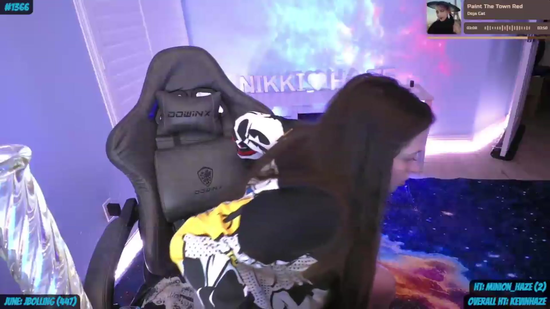 Gallery image thumbnail from nikki_haze's myfreecams stream on, 07/07/2026, 11:47 image 10 of 20