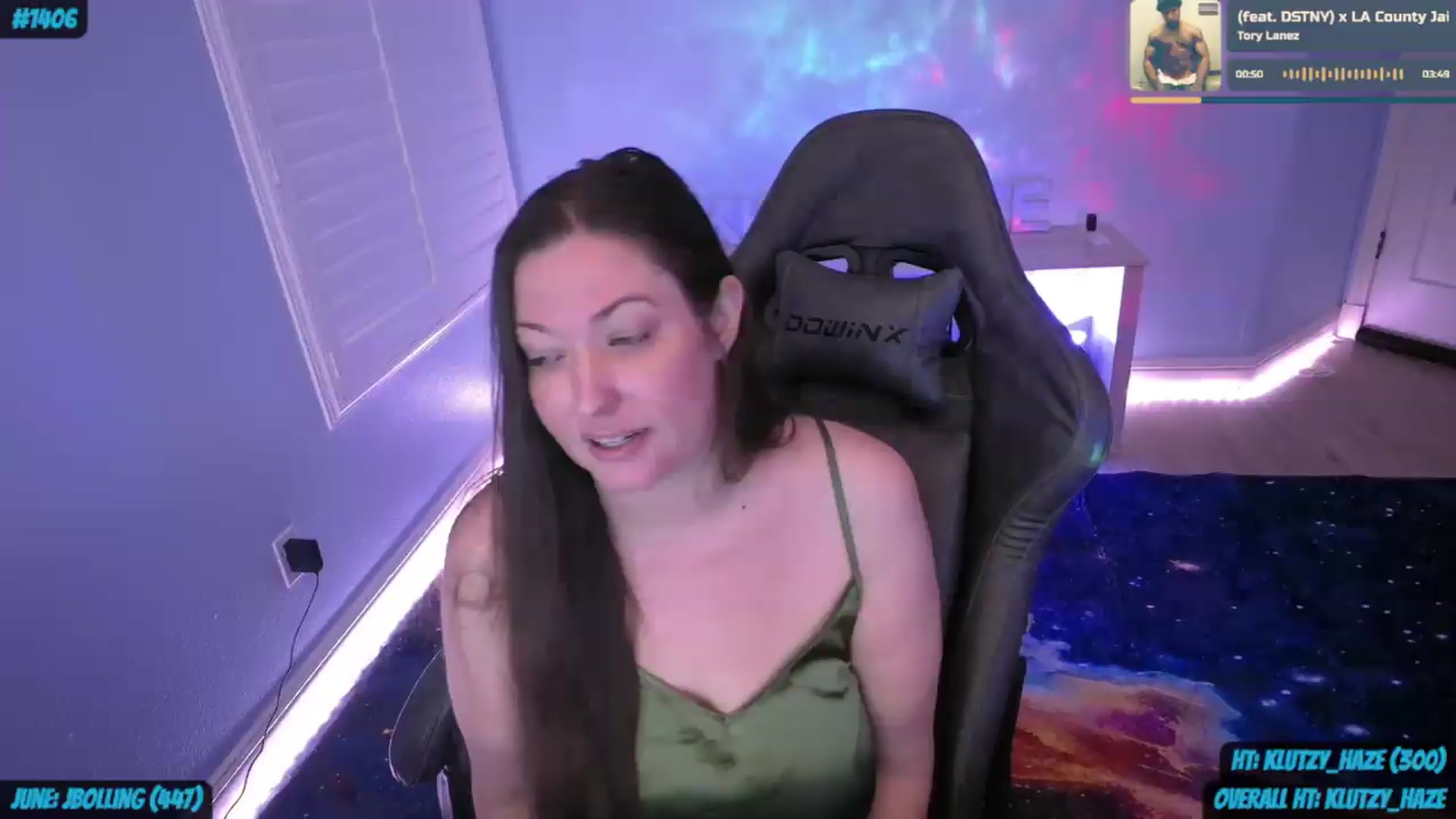 Gallery image thumbnail from nikki_haze's myfreecams stream on, 07/08/2026, 08:59 image 20 of 20