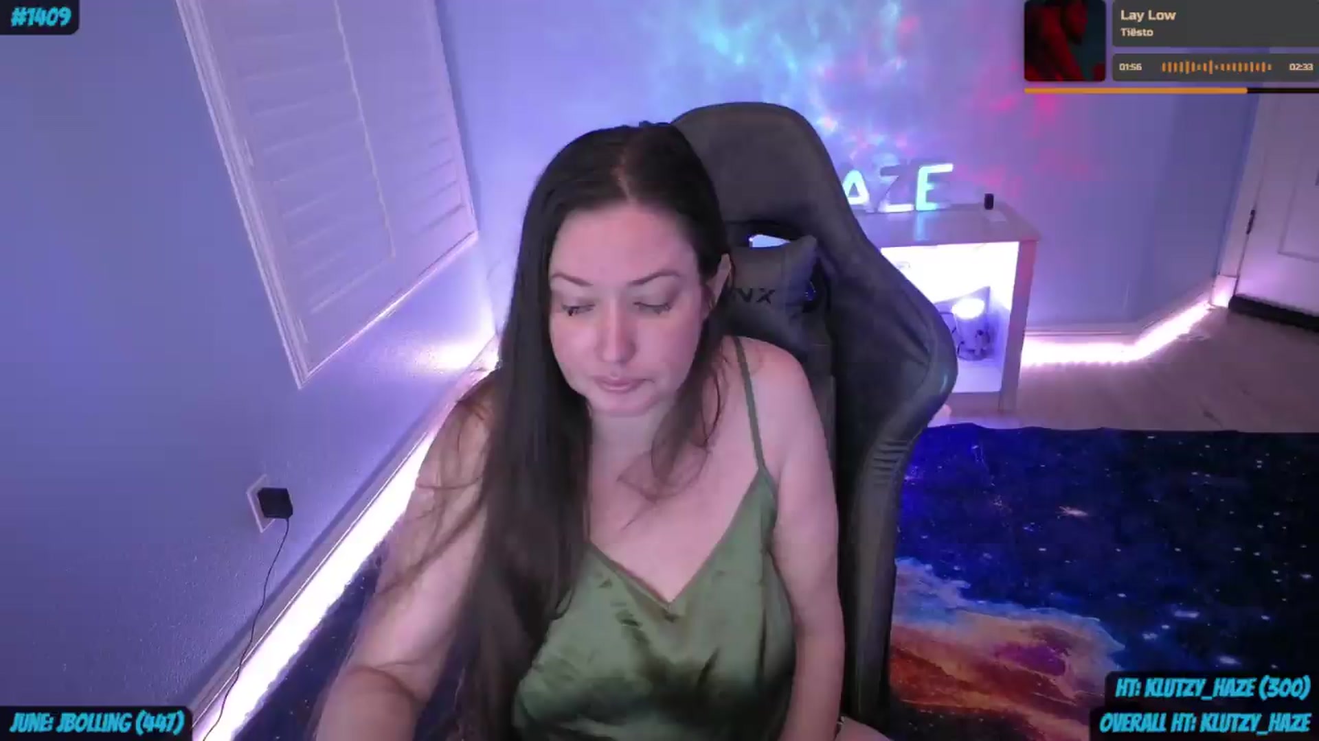 Gallery image thumbnail from nikki_haze's myfreecams stream on, 07/08/2026, 08:59 image 15 of 20