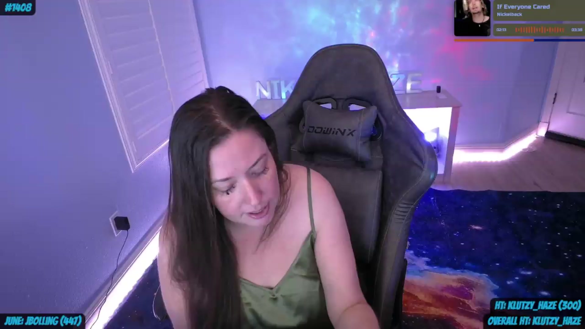 Gallery image thumbnail from nikki_haze's myfreecams stream on, 07/08/2026, 08:59 image 10 of 20