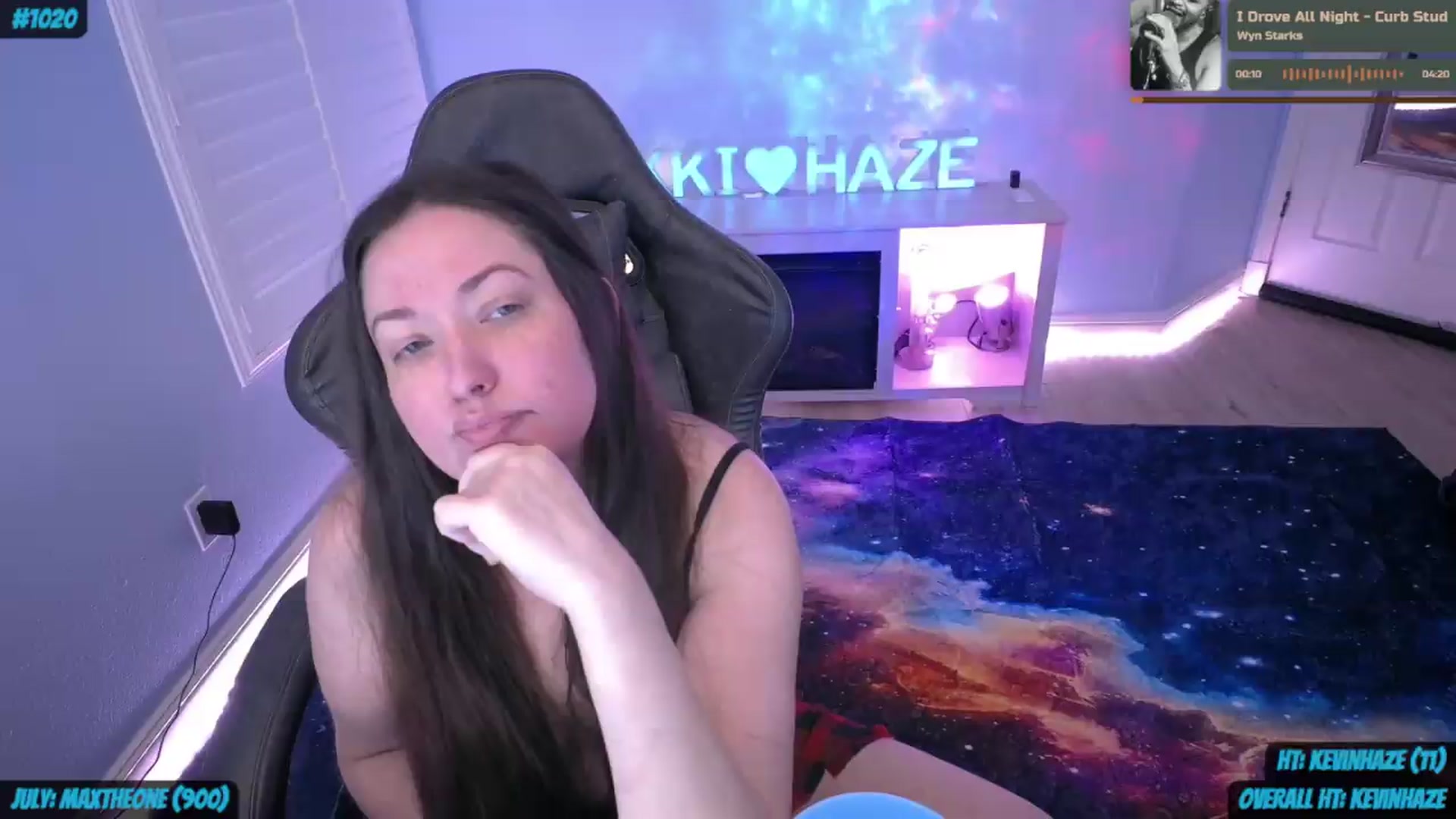 Gallery image thumbnail from nikki_haze's myfreecams stream on, 07/16/2026, 08:07 image 4 of 20