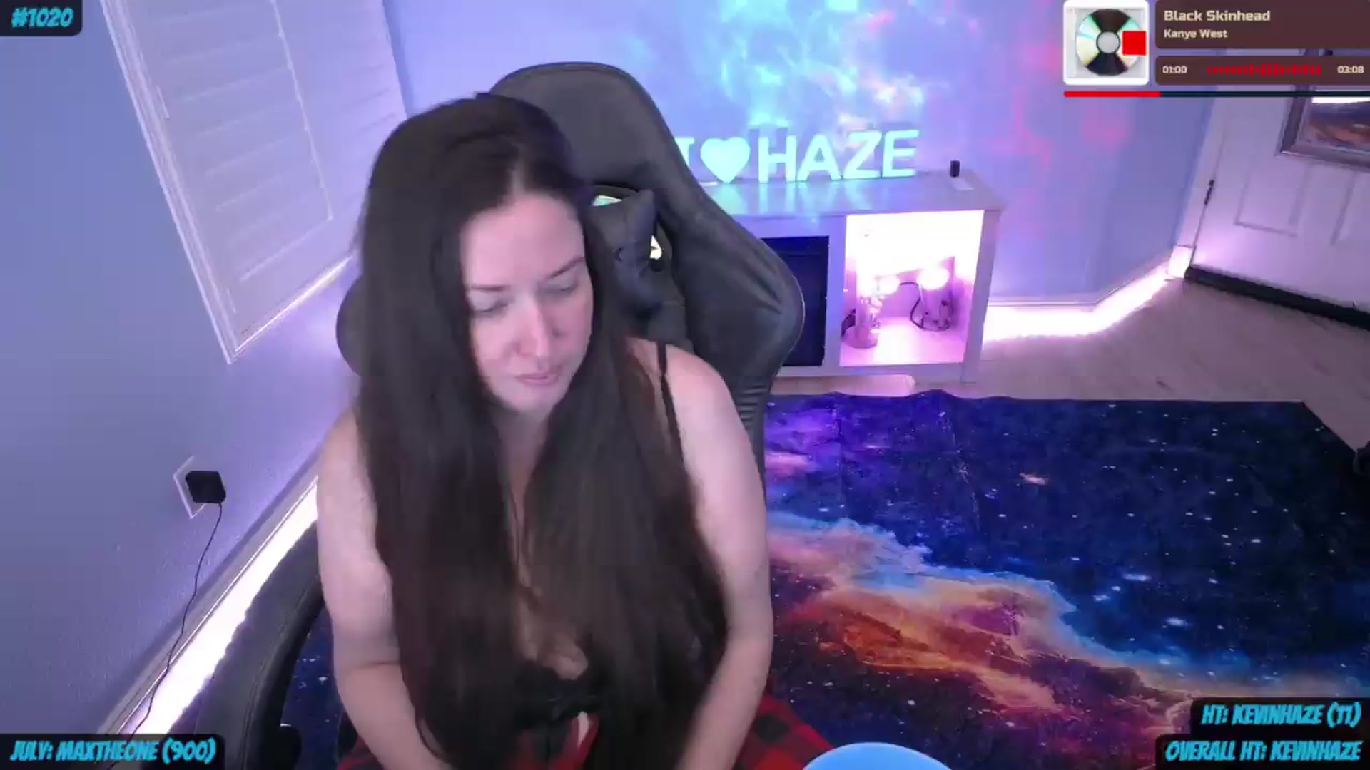 Gallery image thumbnail from nikki_haze's myfreecams stream on, 07/16/2026, 08:07 image 9 of 20