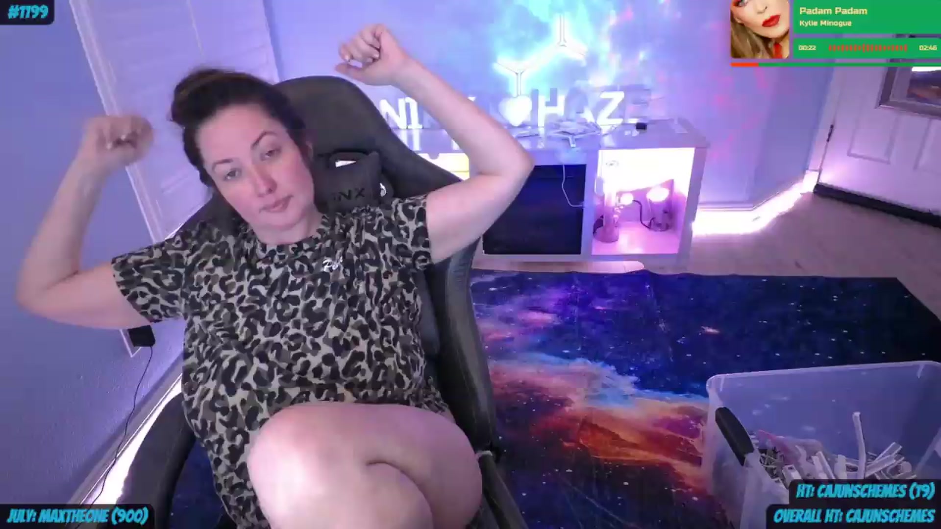 Gallery image thumbnail from nikki_haze's myfreecams stream on, 07/19/2026, 09:02 image 11 of 20