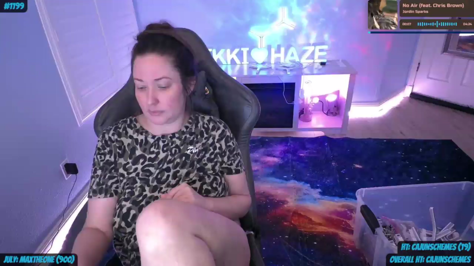 Gallery image thumbnail from nikki_haze's myfreecams stream on, 07/19/2026, 09:02 image 9 of 20