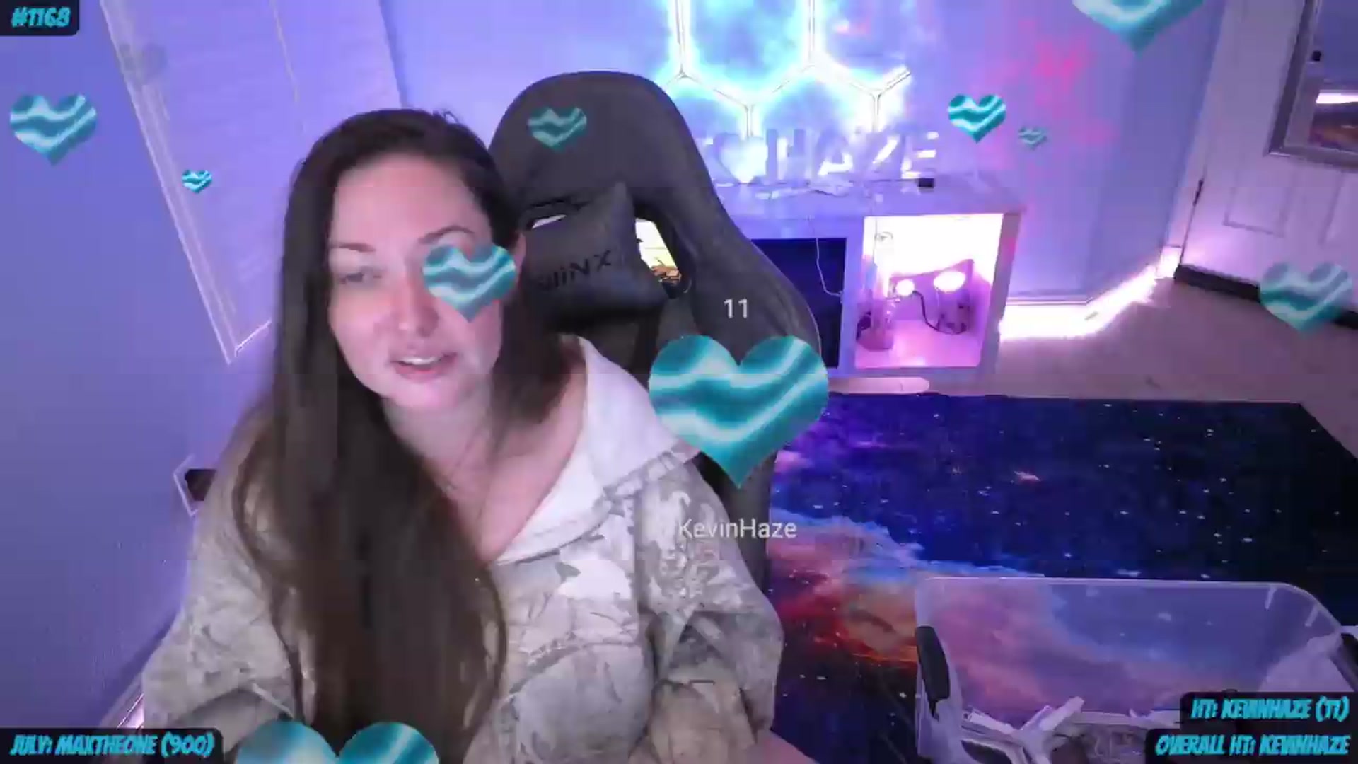 Gallery image thumbnail from nikki_haze's myfreecams stream on, 07/21/2026, 10:16 image 4 of 20