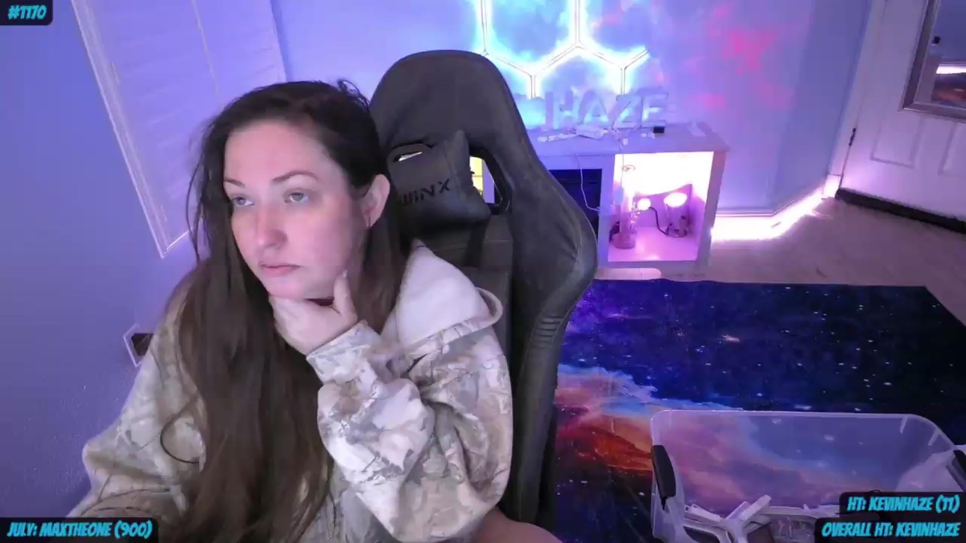 Gallery image thumbnail from nikki_haze's myfreecams stream on, 07/21/2026, 10:16 image 3 of 20