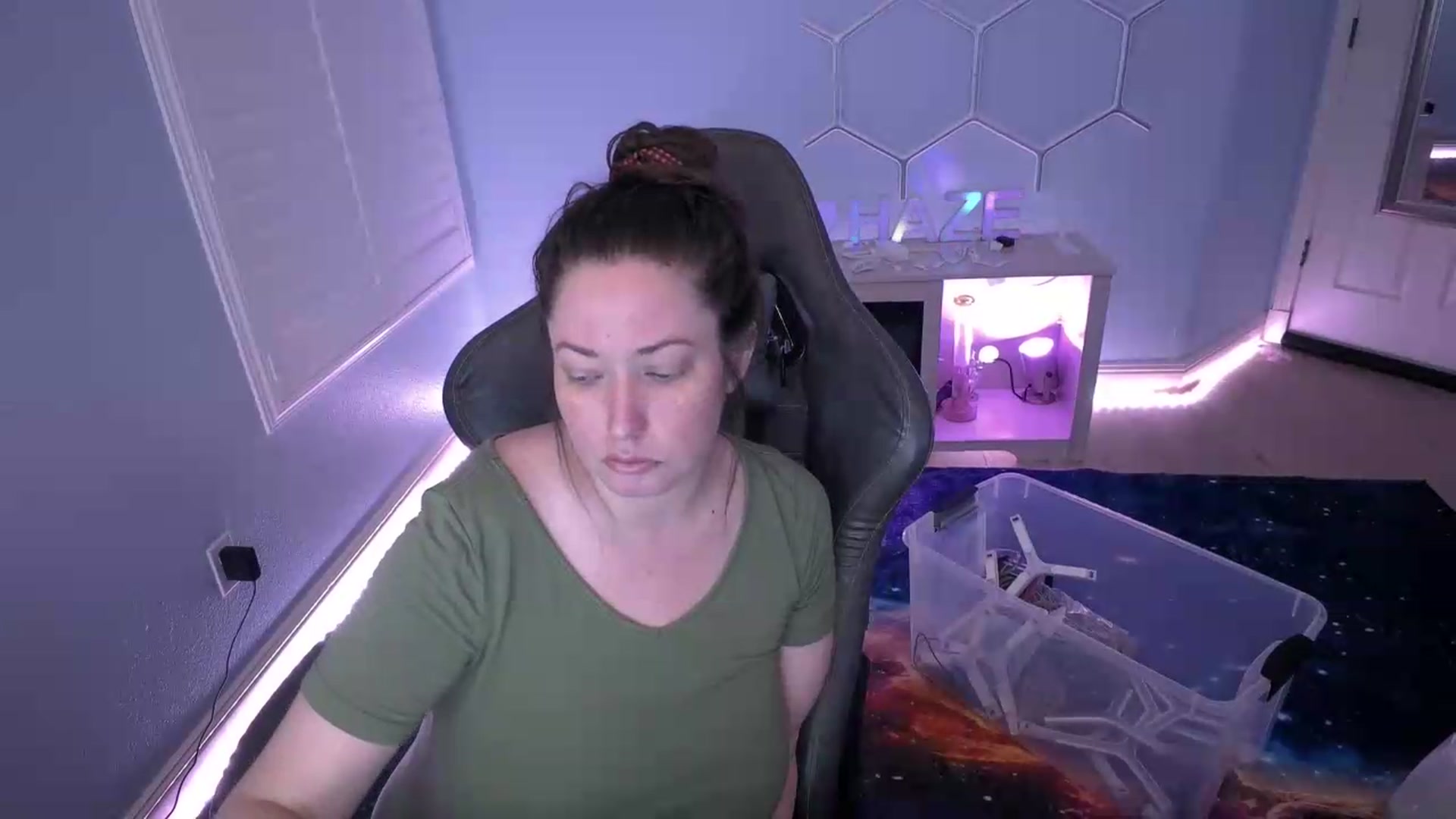 Gallery image thumbnail from nikki_haze's myfreecams stream on, 07/22/2026, 10:54 image 2 of 20
