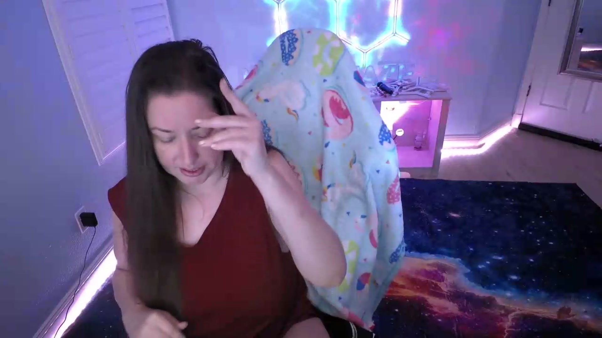 Gallery image thumbnail from nikki_haze's myfreecams stream on, 07/26/2026, 10:14 image 2 of 20