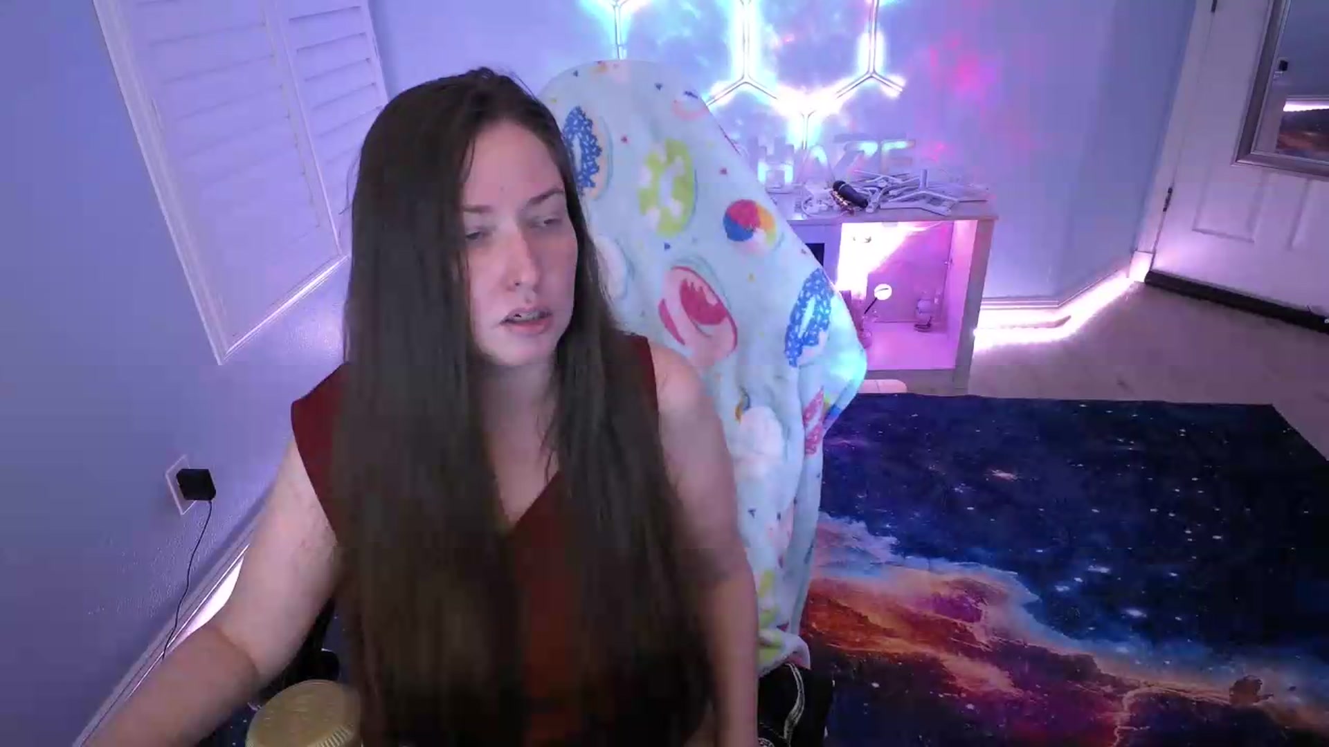 Gallery image thumbnail from nikki_haze's myfreecams stream on, 07/26/2026, 10:14 image 6 of 20