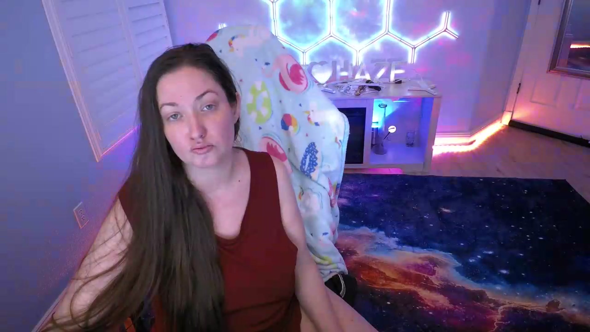 Gallery image thumbnail from nikki_haze's myfreecams stream on, 07/26/2026, 11:59 image 5 of 20