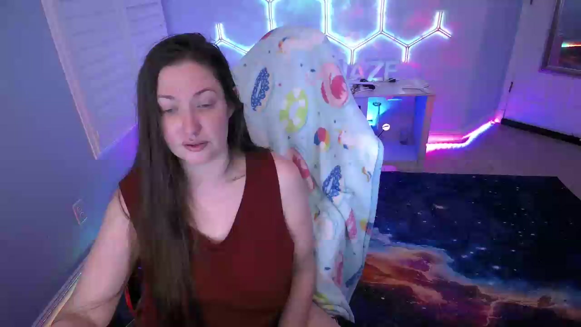 Gallery image thumbnail from nikki_haze's myfreecams stream on, 07/26/2026, 11:59 image 13 of 20