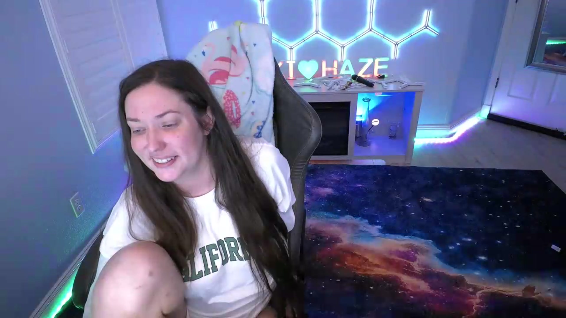 Gallery image thumbnail from nikki_haze's myfreecams stream on, 07/27/2026, 12:58 image 20 of 20