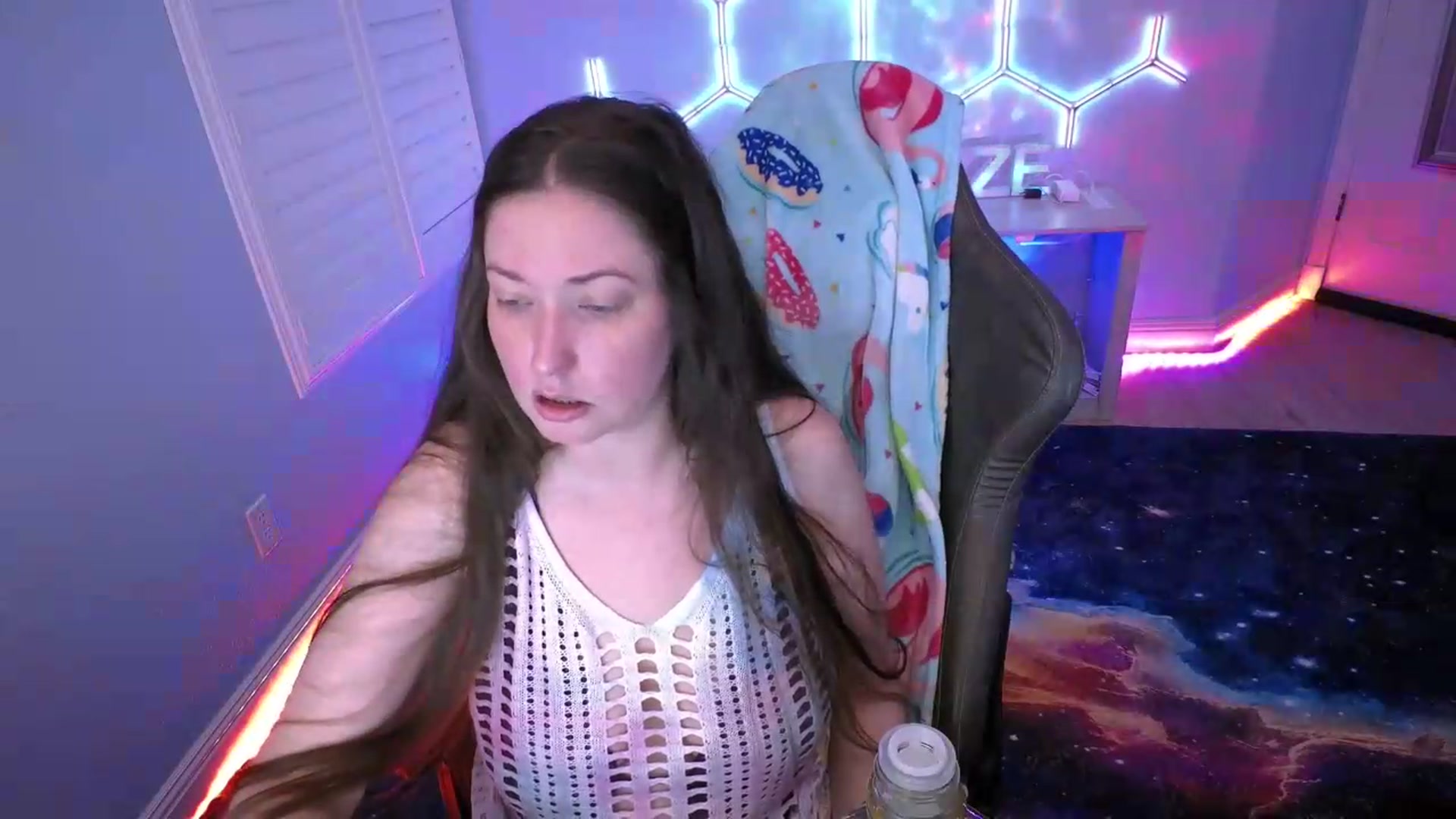 Gallery image thumbnail from nikki_haze's myfreecams stream on, 08/02/2026, 12:04 image 2 of 20