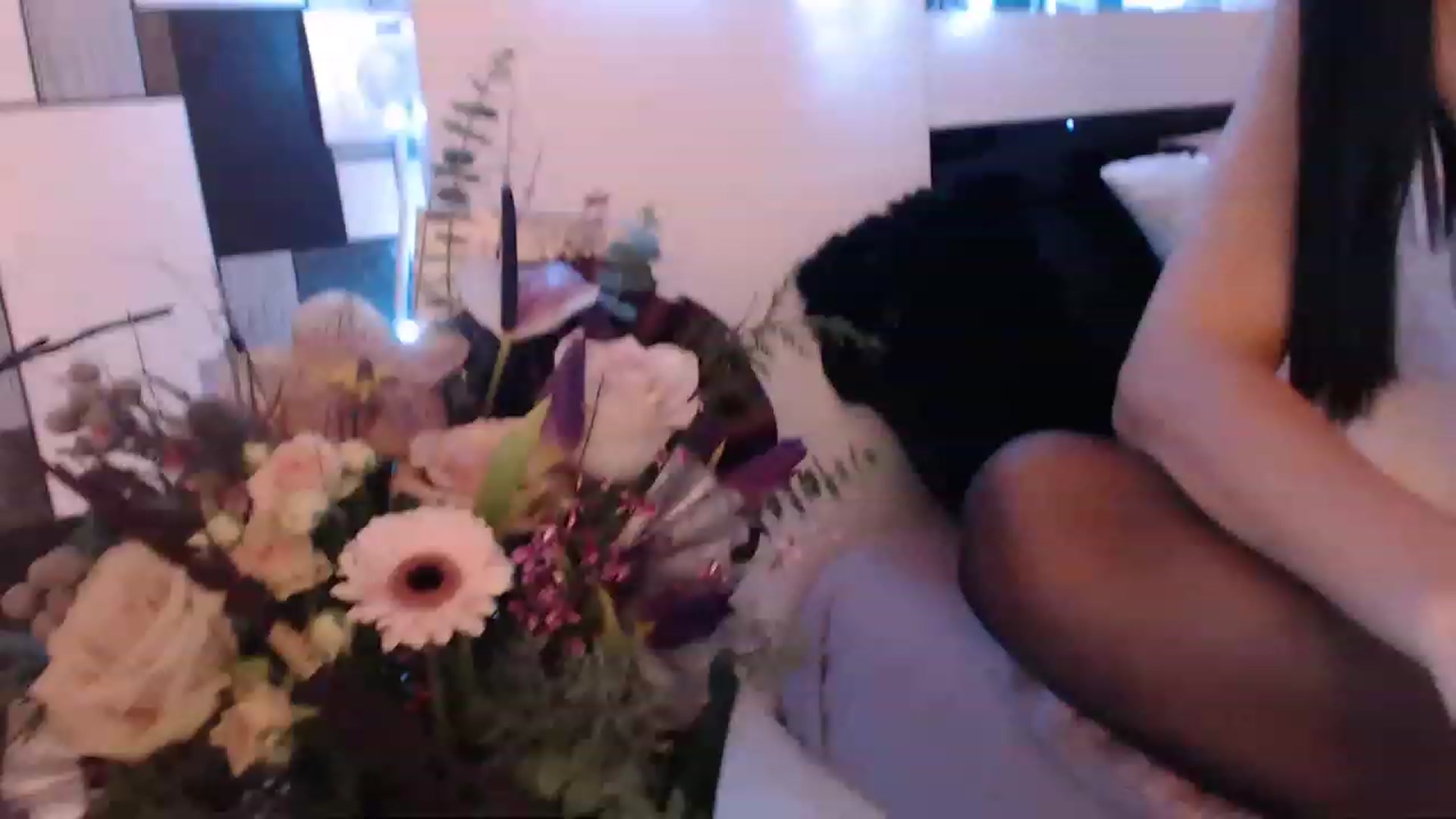 Gallery image thumbnail from nikki_sweet1's myfreecams stream on, 01/12/2023, 23:55 image 20 of 20
