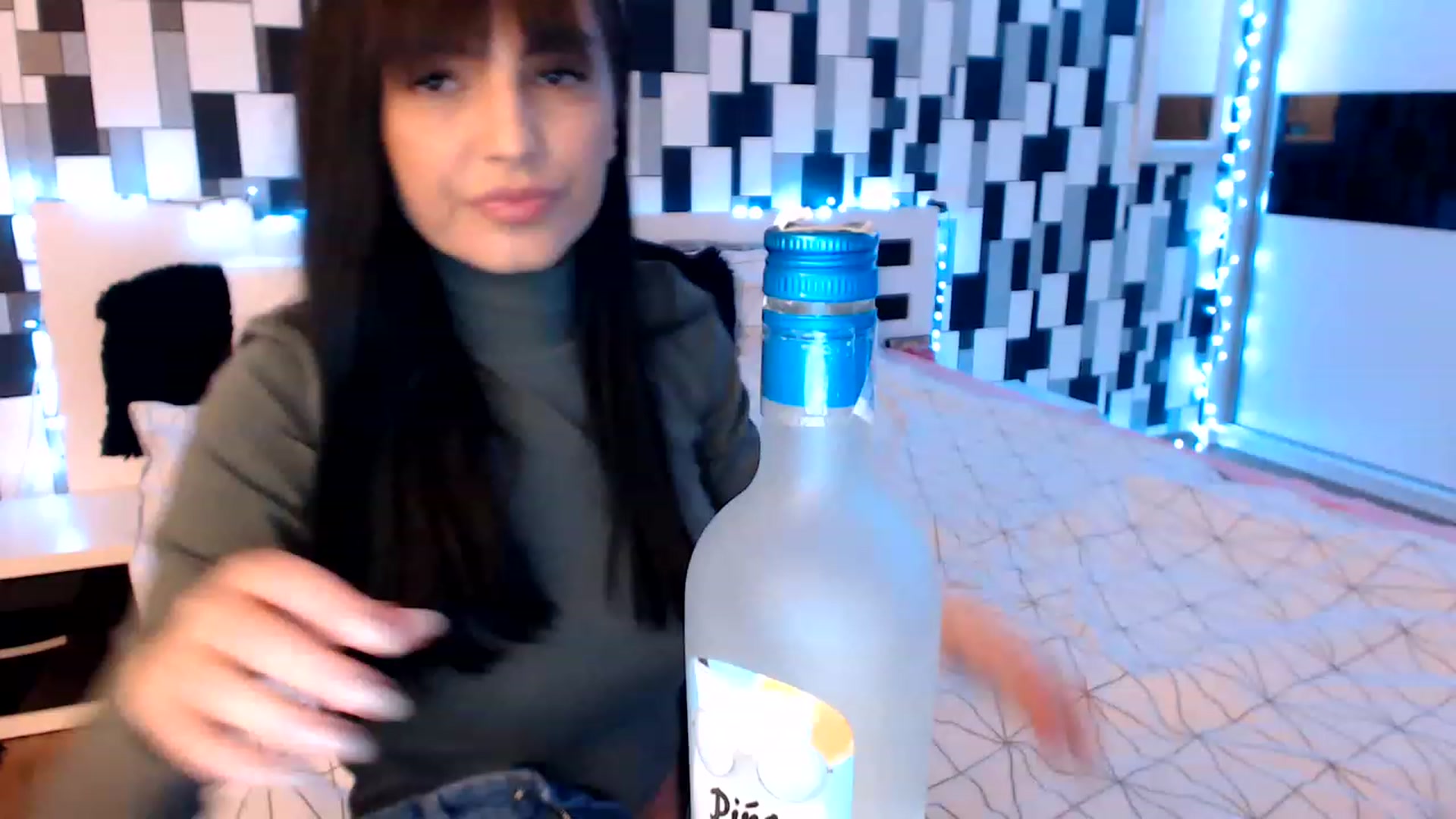 Gallery image thumbnail from nikki_sweet1's myfreecams stream on, 02/01/2023, 23:56 image 1 of 20