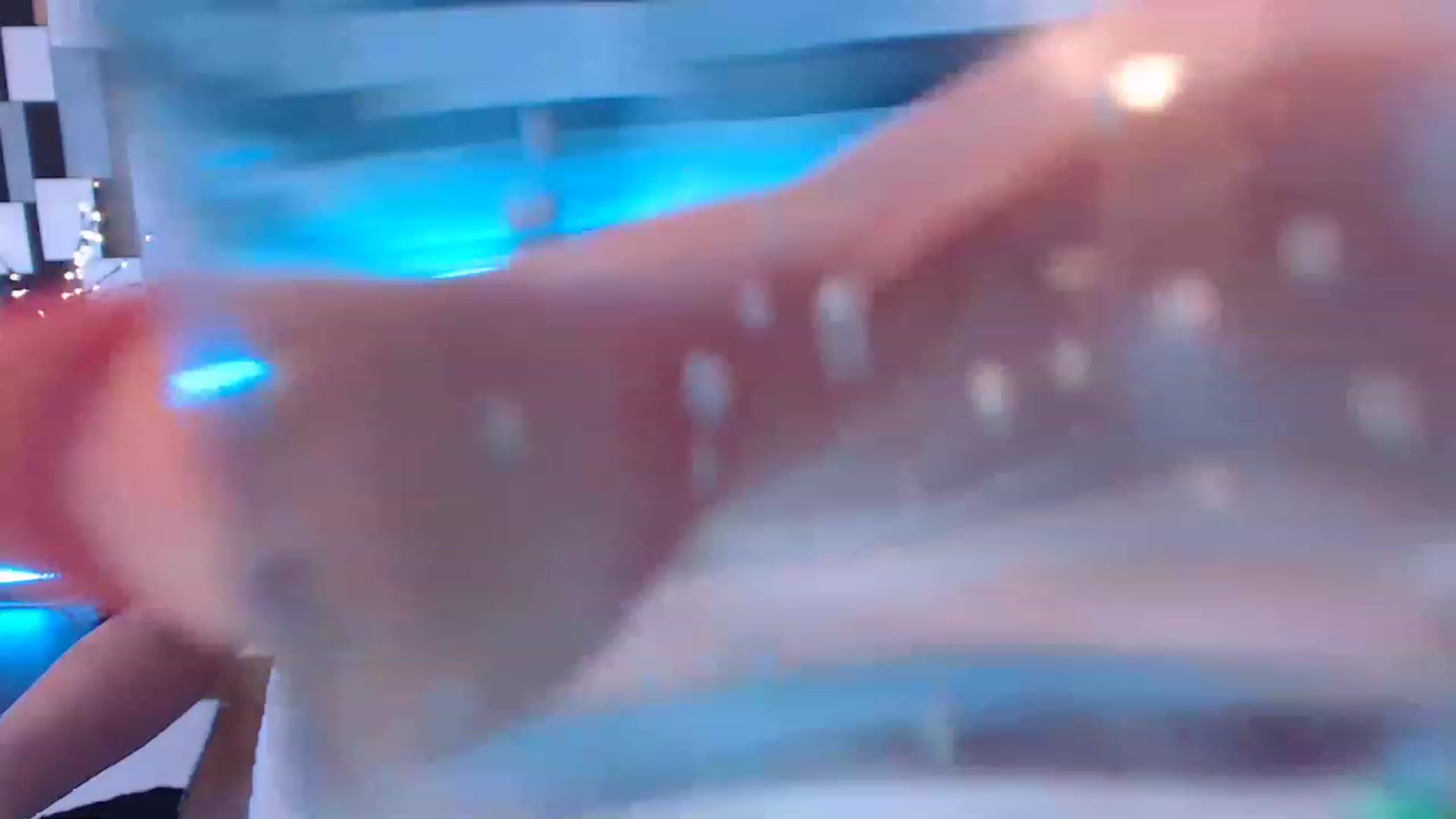 Gallery image thumbnail from nikki_sweet1's myfreecams stream on, 03/29/2023, 23:35 image 8 of 20