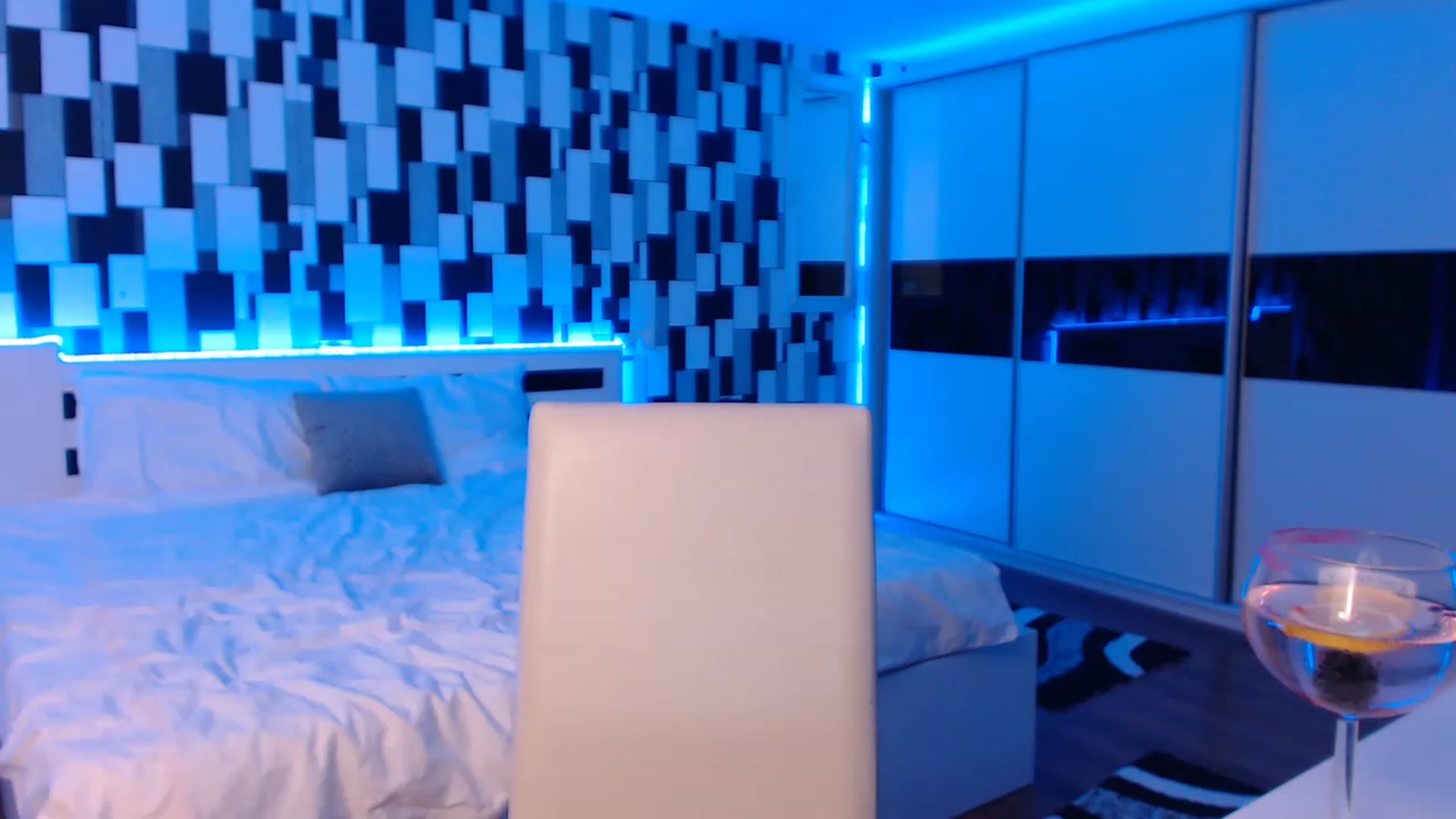 Gallery image thumbnail from nikki_sweet1's myfreecams stream on, 08/02/2023, 23:24 image 10 of 20