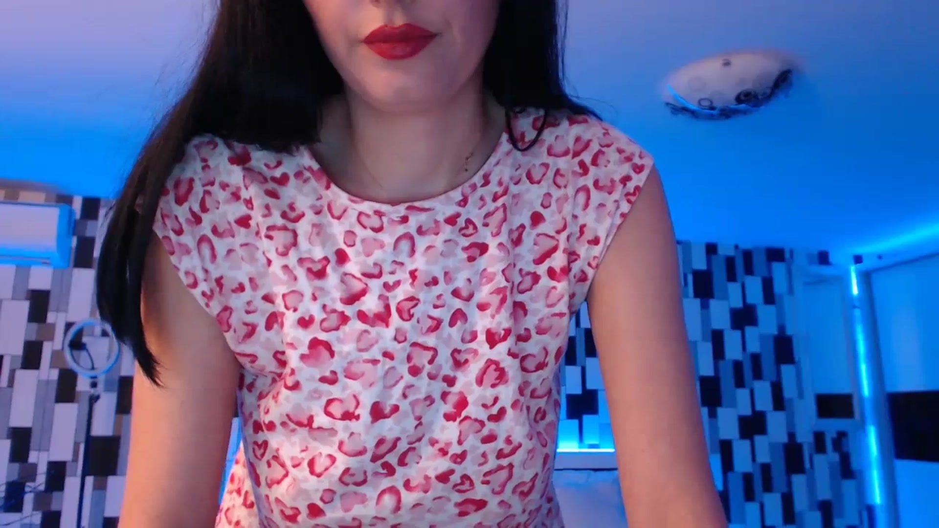 Gallery image thumbnail from nikki_sweet1's myfreecams stream on, 03/04/2024, 01:56 image 17 of 20