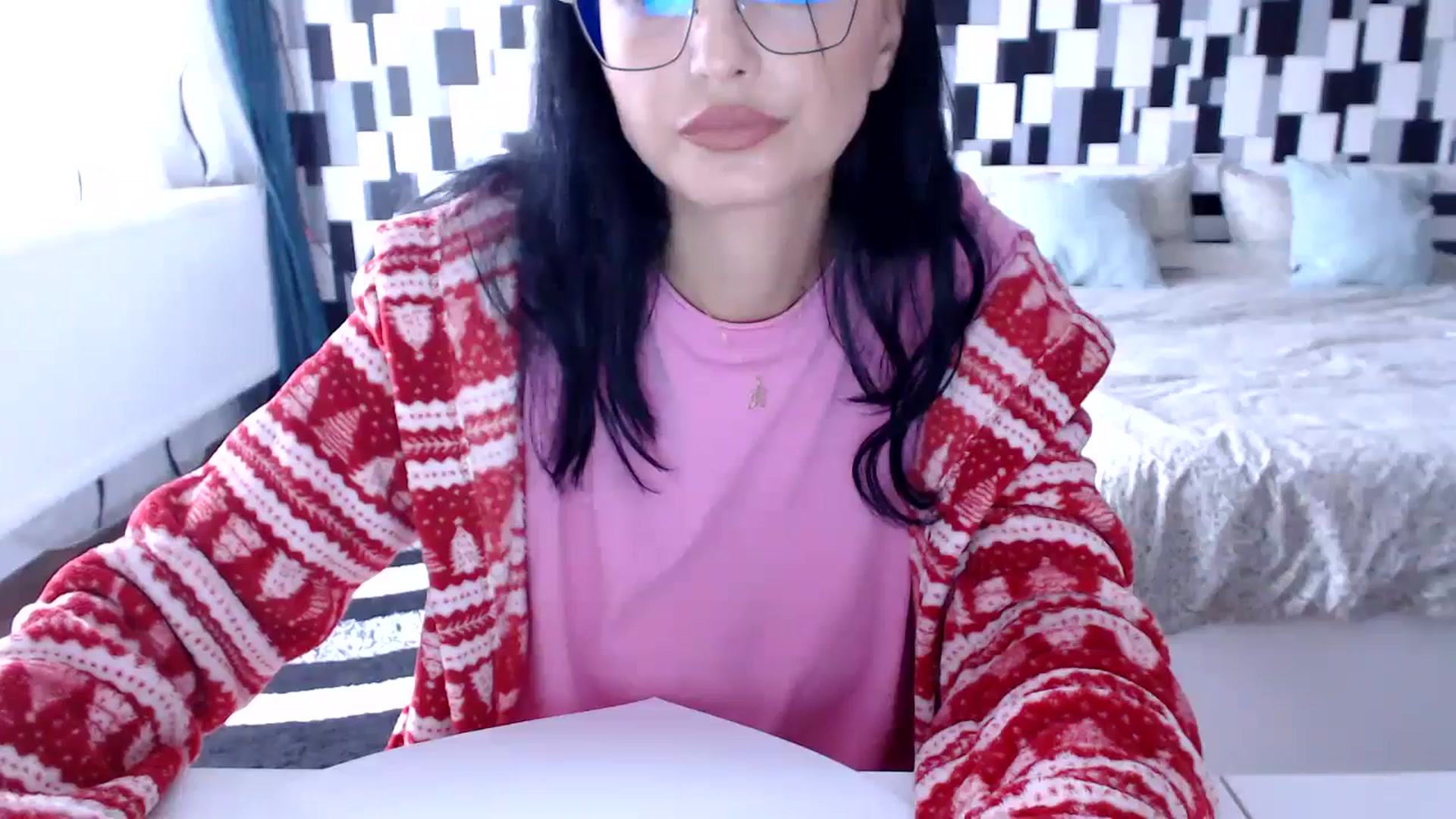 Gallery image thumbnail from nikki_sweet1's myfreecams stream on, 11/15/2025, 12:00 image 8 of 20