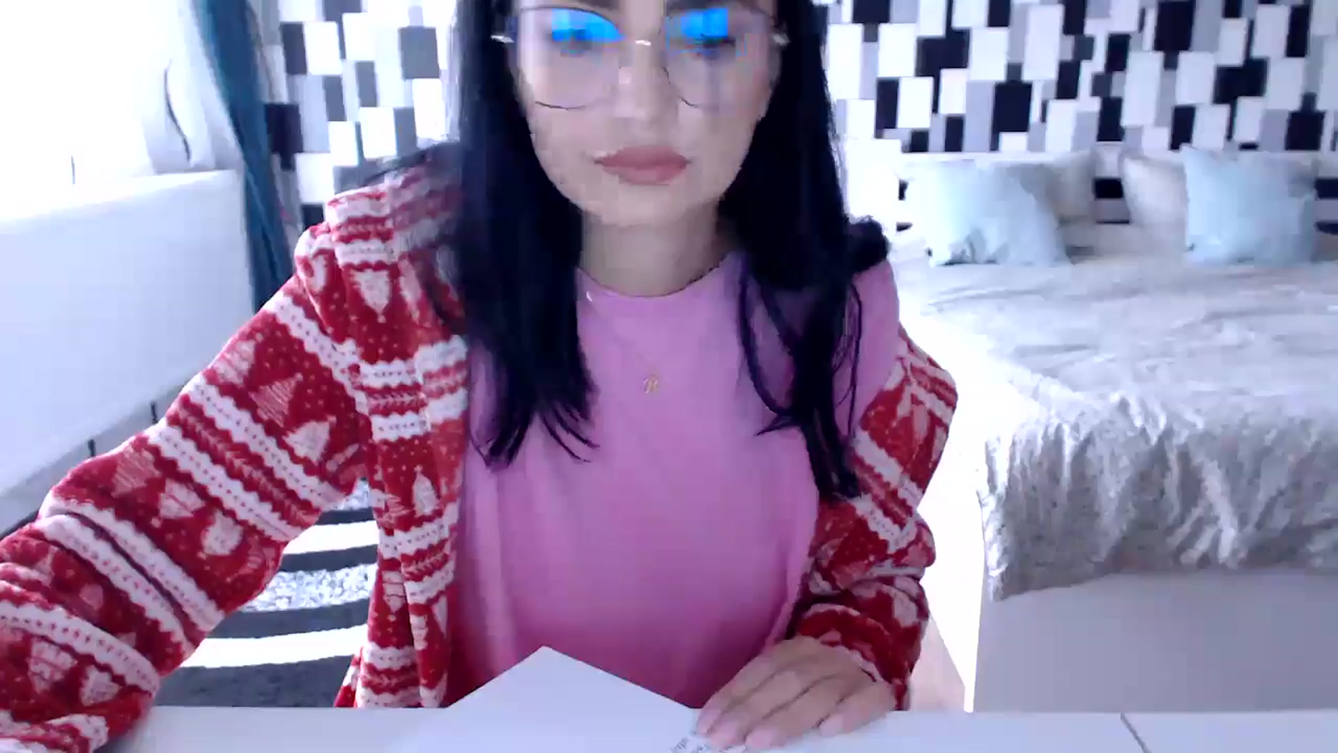 Gallery image thumbnail from nikki_sweet1's myfreecams stream on, 11/15/2025, 12:00 image 14 of 20
