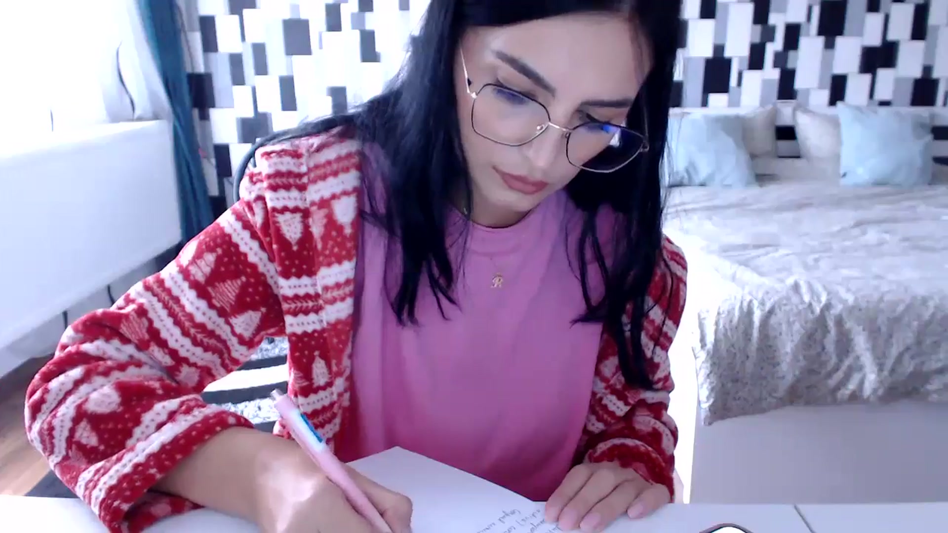 Gallery image thumbnail from nikki_sweet1's myfreecams stream on, 11/15/2025, 12:00 image 10 of 20