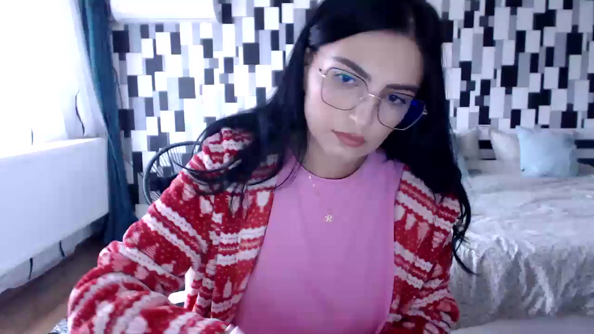 Gallery image thumbnail from nikki_sweet1's myfreecams stream on, 11/15/2025, 12:00 image 2 of 20