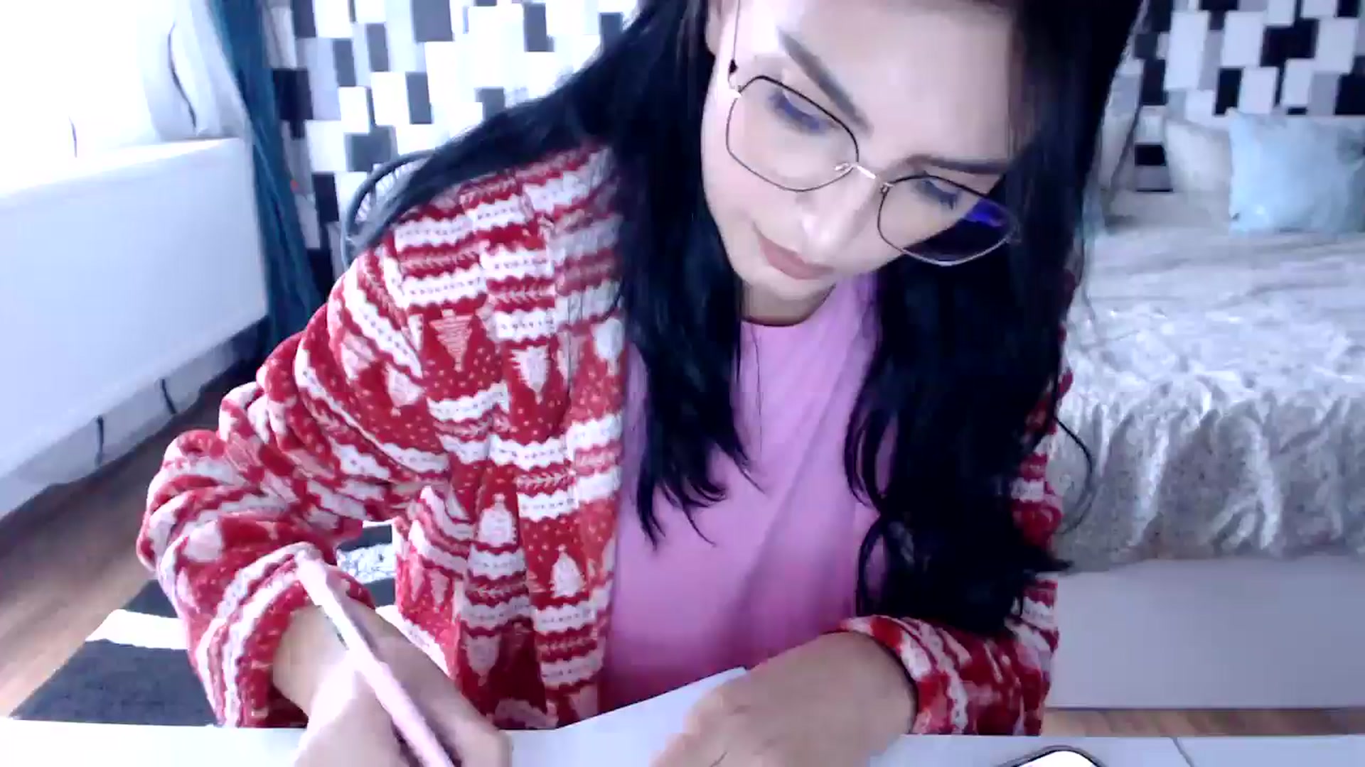 Gallery image thumbnail from nikki_sweet1's myfreecams stream on, 11/15/2025, 13:31 image 17 of 20