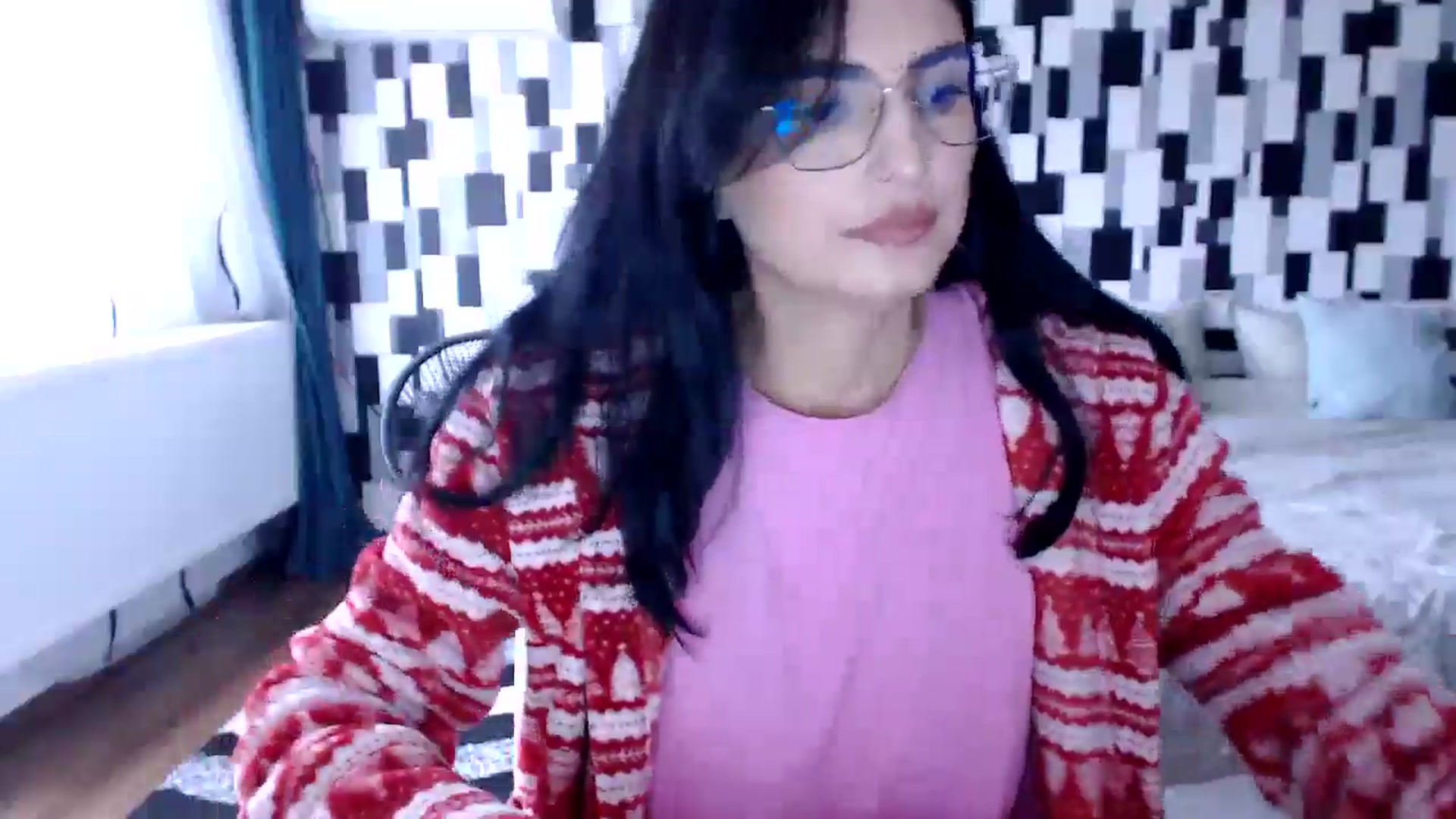 Gallery image thumbnail from nikki_sweet1's myfreecams stream on, 11/15/2025, 13:31 image 7 of 20