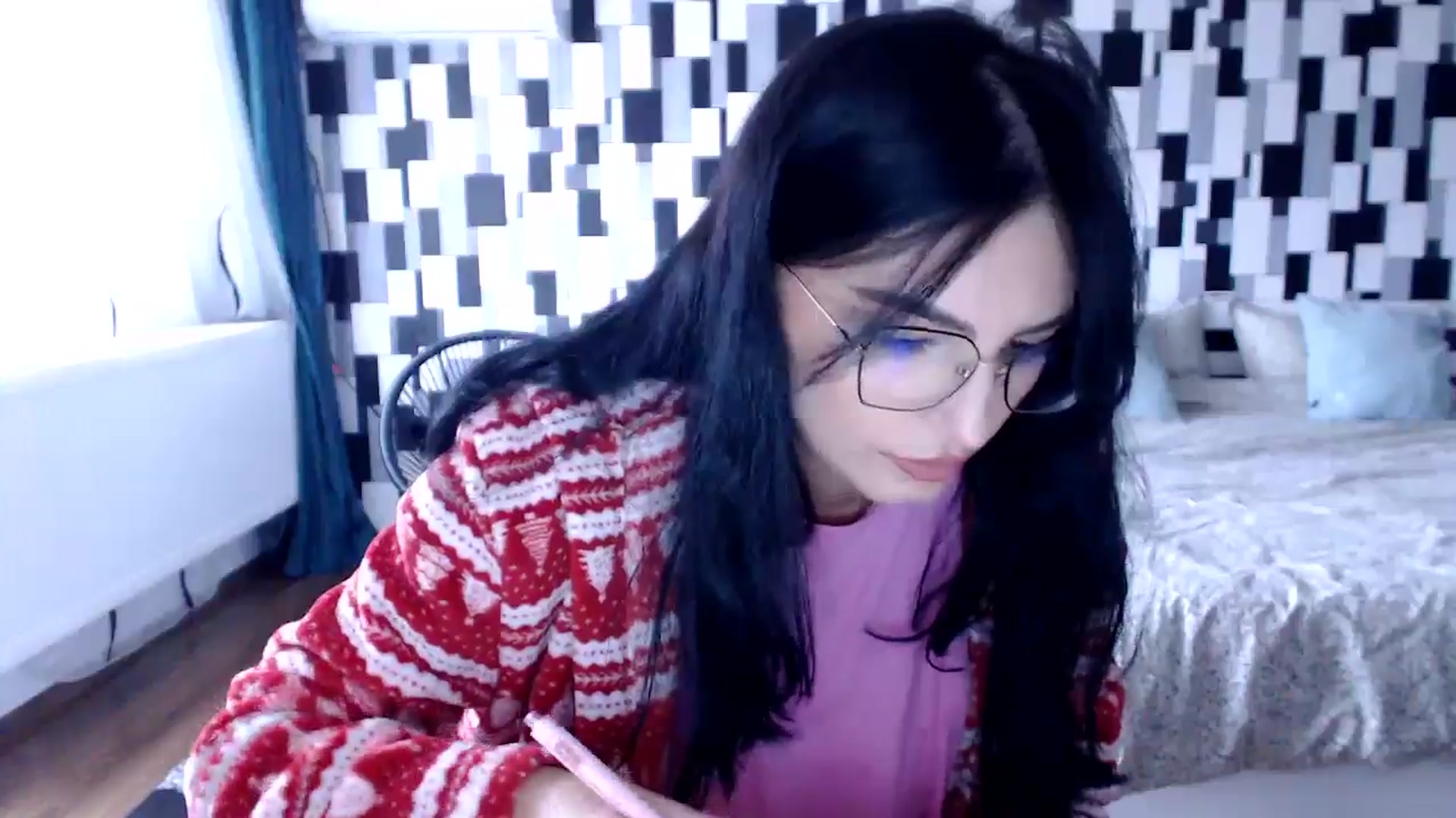 Gallery image thumbnail from nikki_sweet1's myfreecams stream on, 11/15/2025, 13:31 image 15 of 20