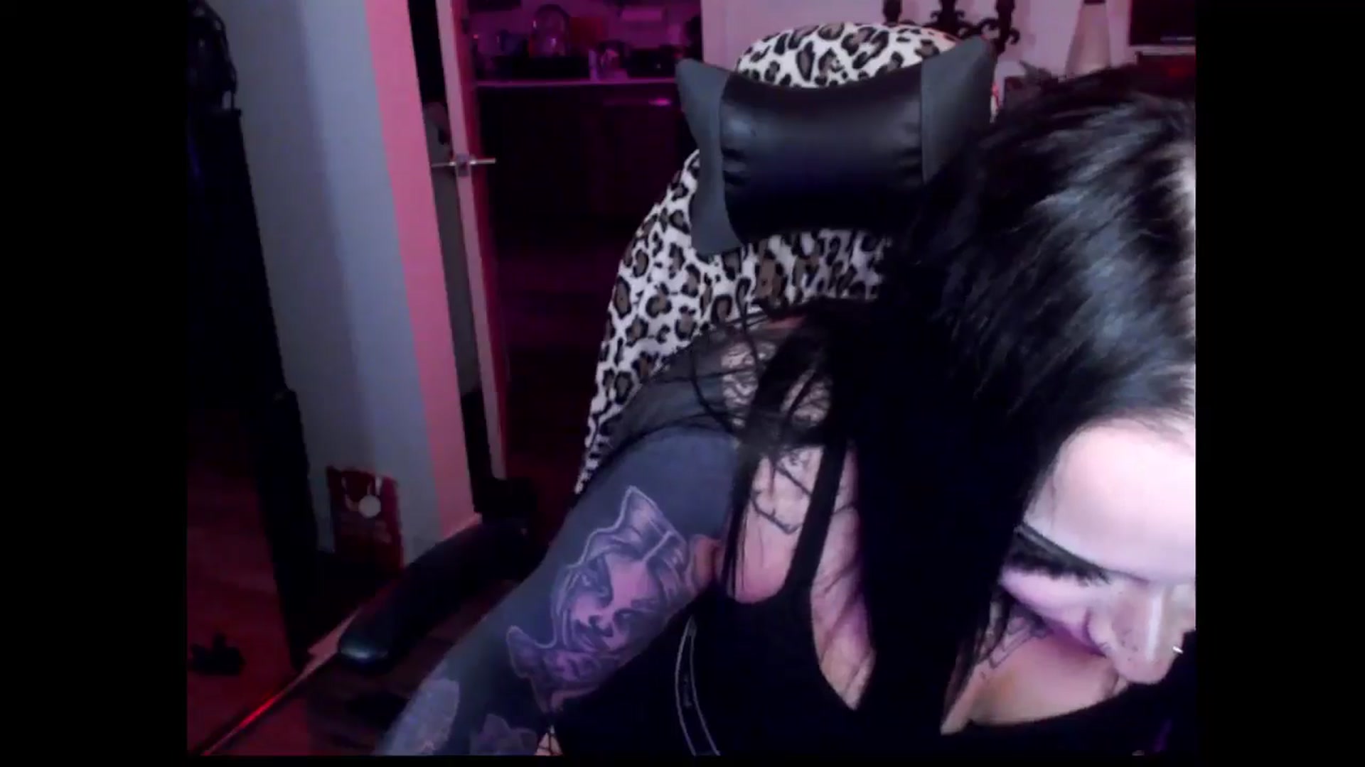 Gallery image thumbnail from nikkinghtmre's myfreecams stream on, 01/23/2026, 07:38 image 16 of 20