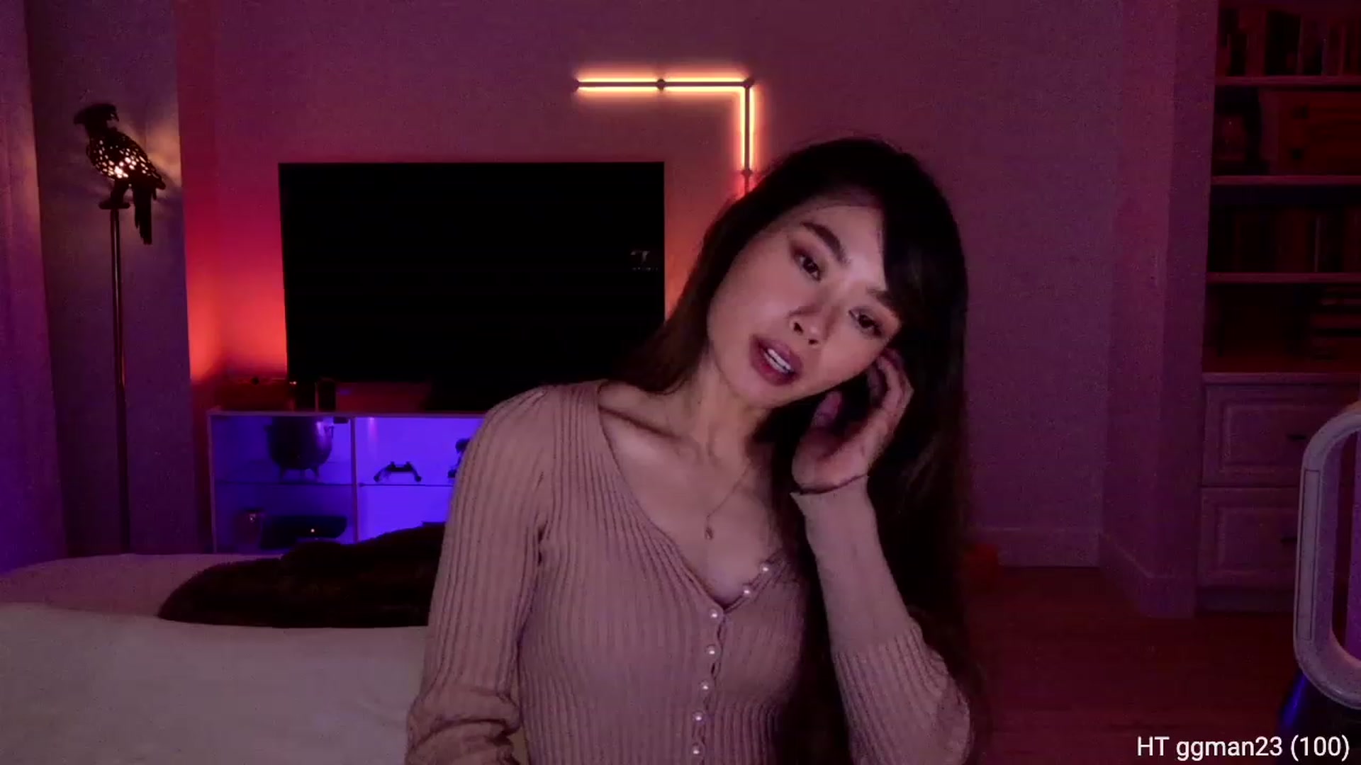Gallery image thumbnail from noPumpkinface's myfreecams stream on, 11/10/2023, 08:55 image 19 of 20