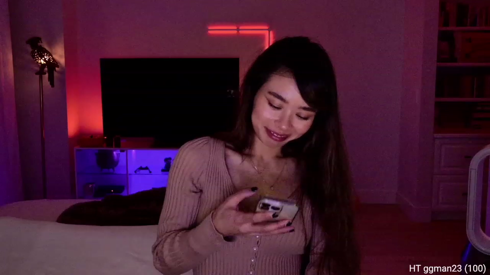 Gallery image thumbnail from noPumpkinface's myfreecams stream on, 11/10/2023, 08:55 image 15 of 20