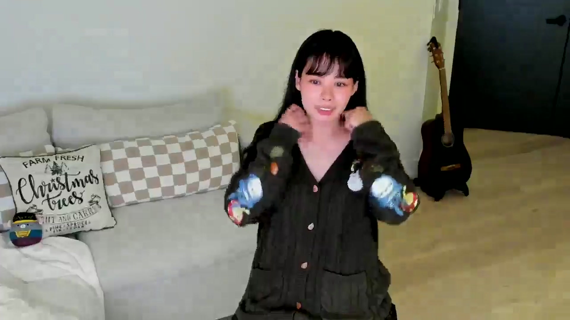 Gallery image thumbnail from noPumpkinface's myfreecams stream on, 12/03/2025, 03:19 image 19 of 20