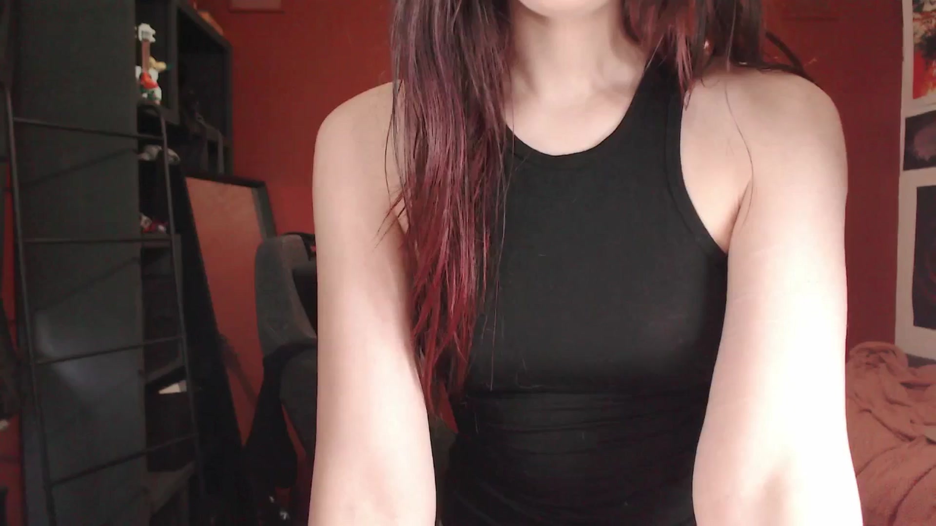 Gallery image thumbnail from nopantsclub's myfreecams stream on, 05/29/2025, 03:20 image 5 of 20