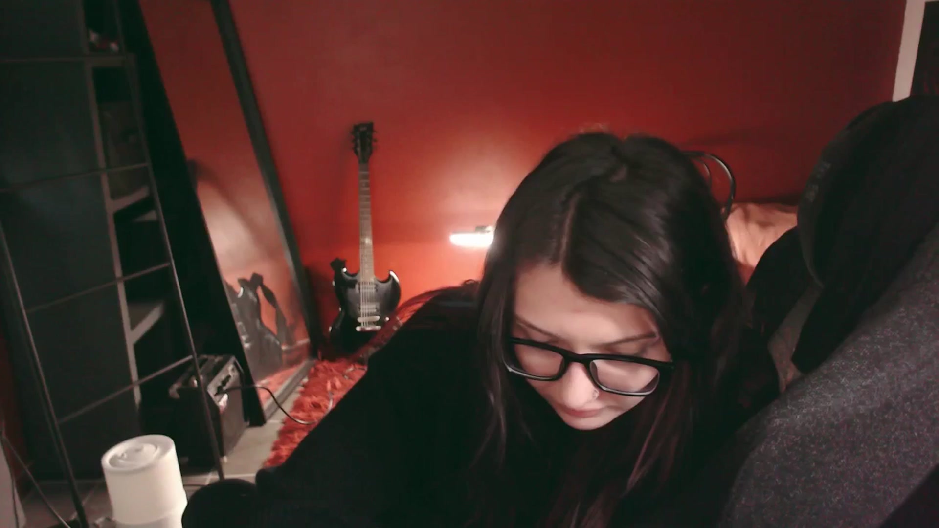 Gallery image thumbnail from nopantsclub's myfreecams stream on, 05/29/2025, 07:47 image 16 of 20
