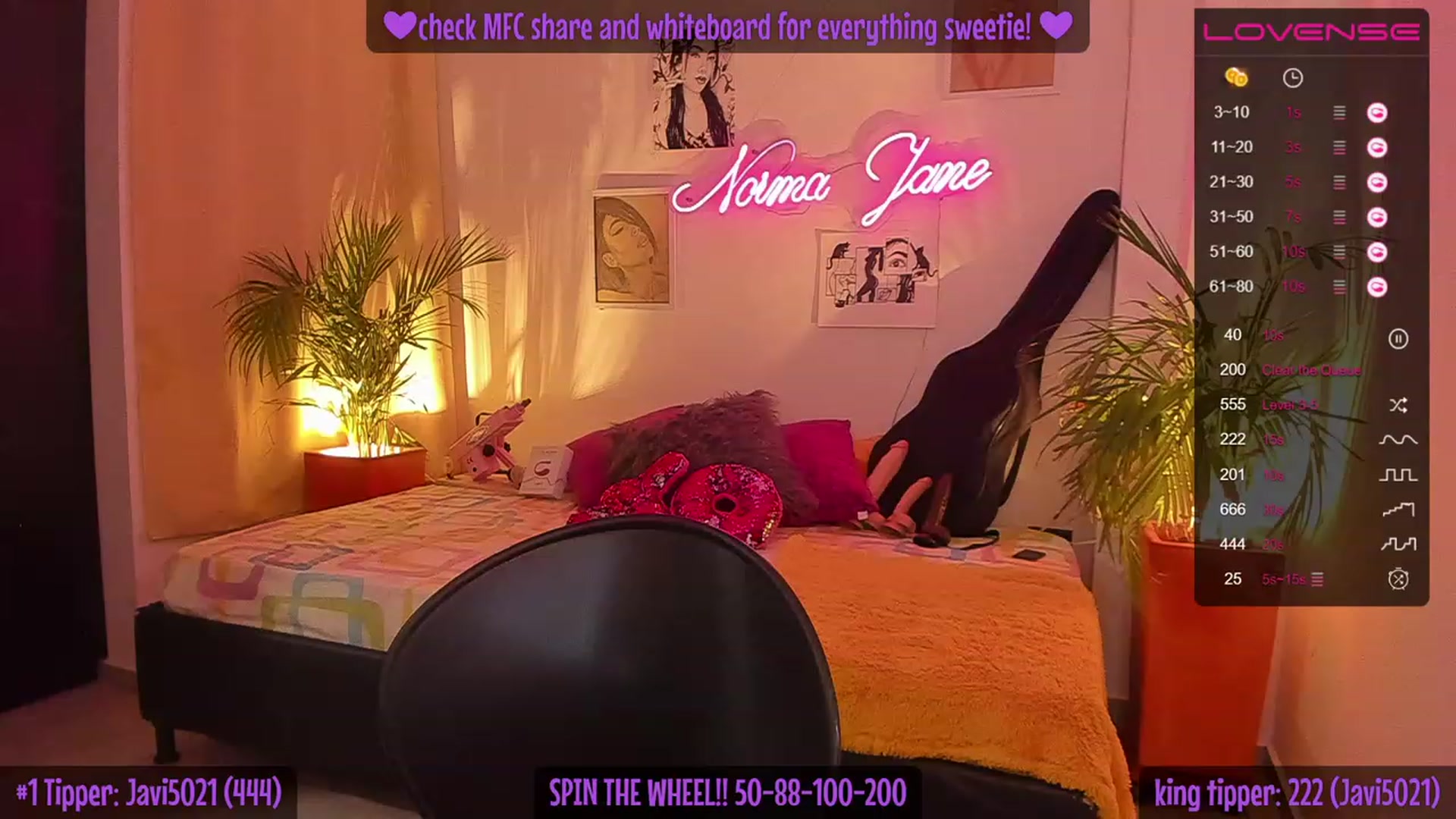 Gallery image thumbnail from norma_jane's myfreecams stream on, 11/25/2022, 06:32 image 15 of 20