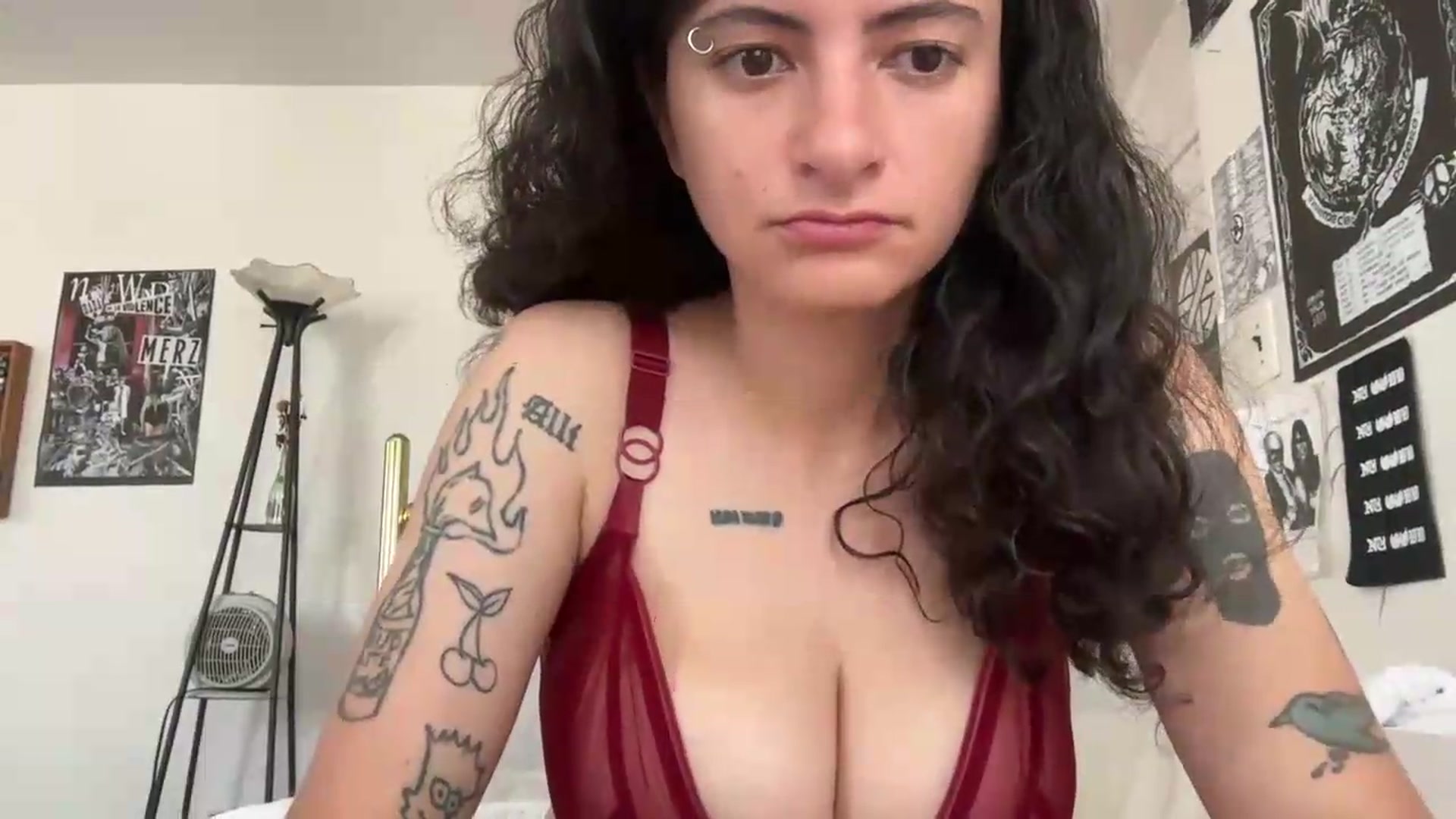 Gallery image thumbnail from notbeckyhecky's myfreecams stream on, 05/18/2026, 15:45 image 12 of 20
