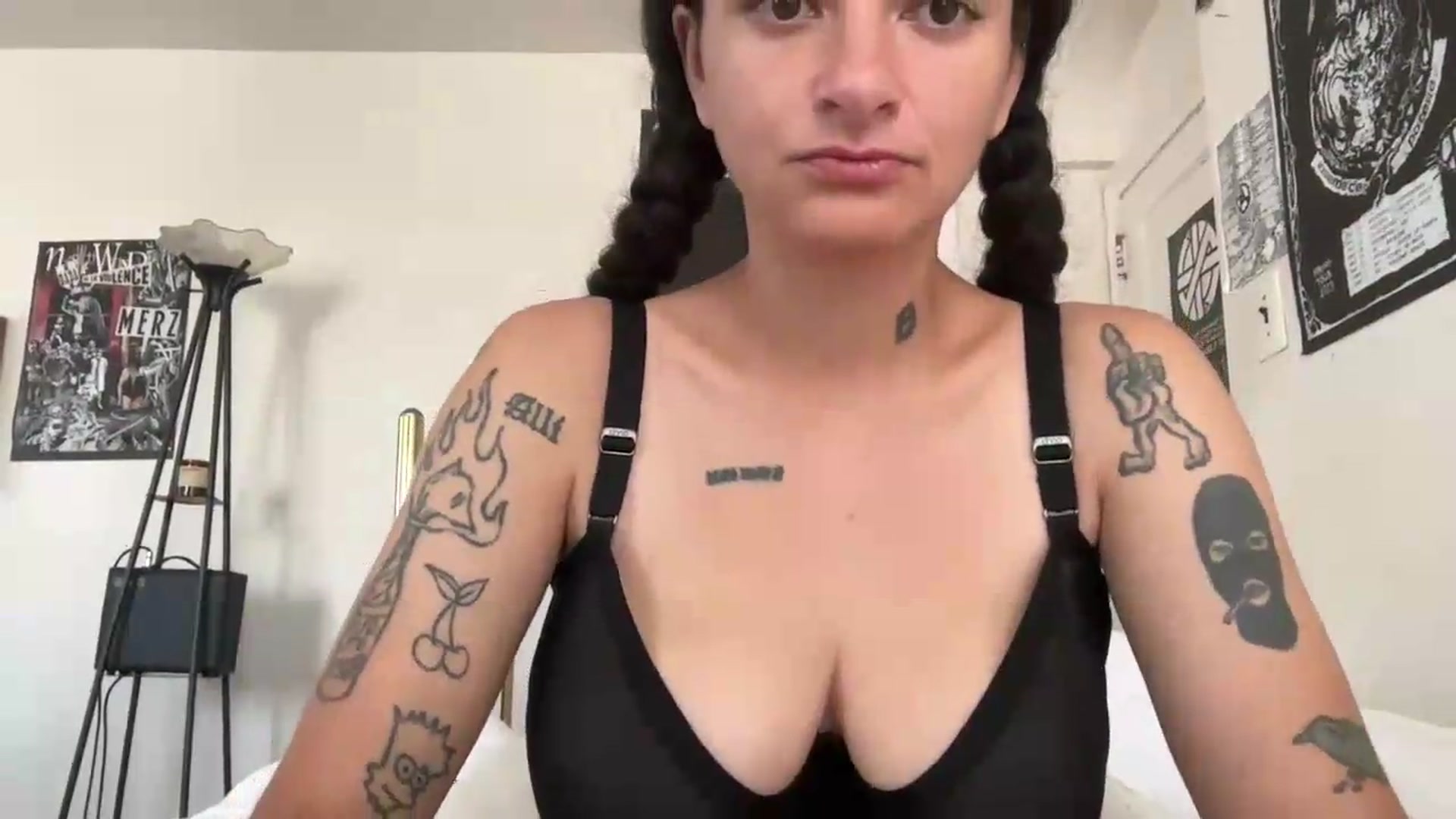 Gallery image thumbnail from notbeckyhecky's myfreecams stream on, 07/08/2026, 15:17 image 8 of 20